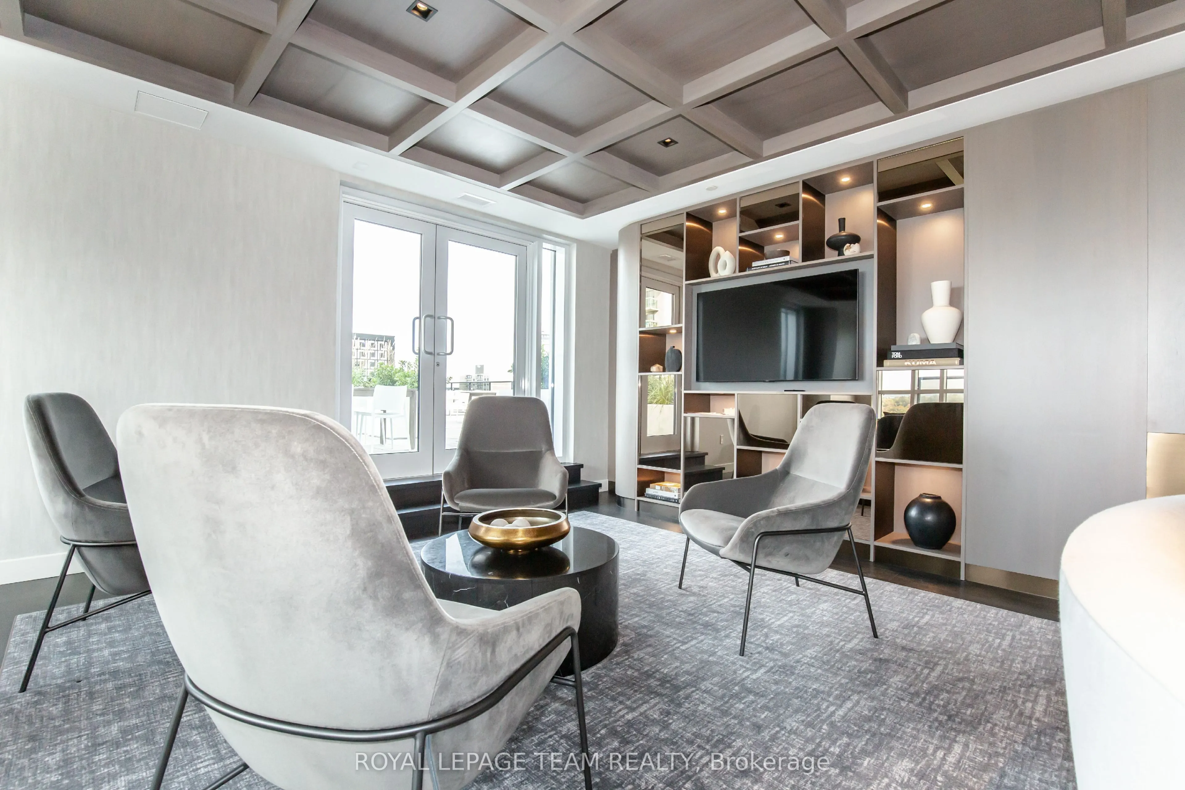 560 Rideau Street, #501