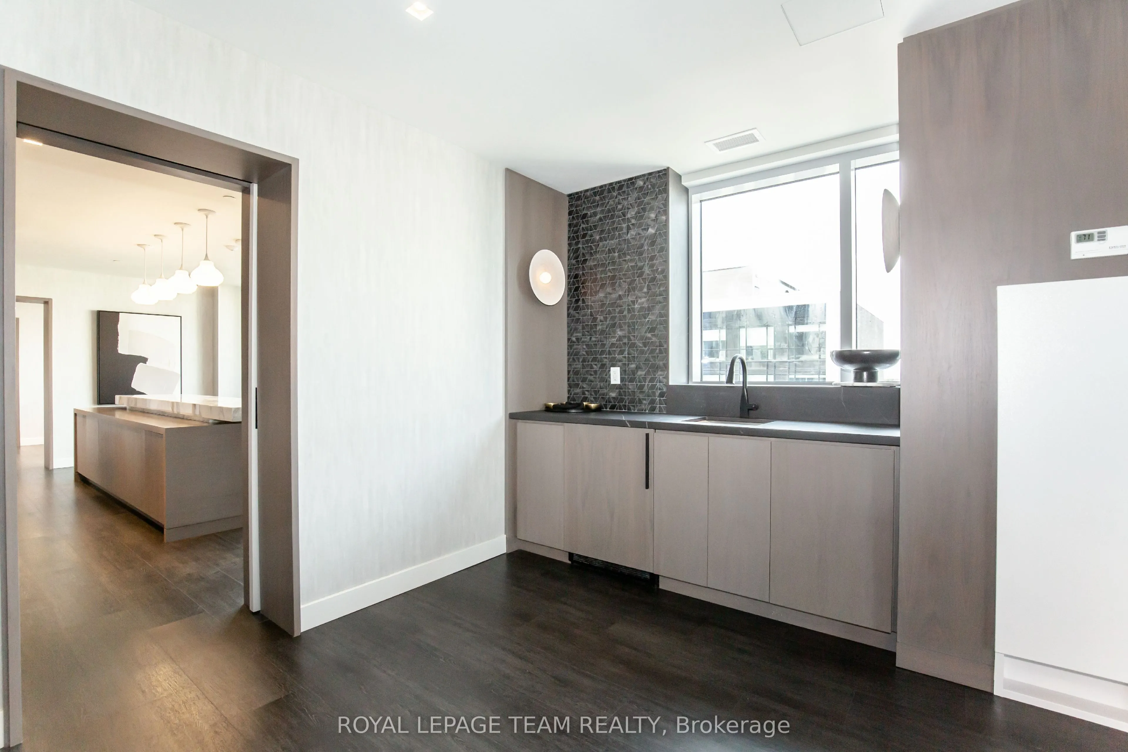 560 Rideau Street, #501