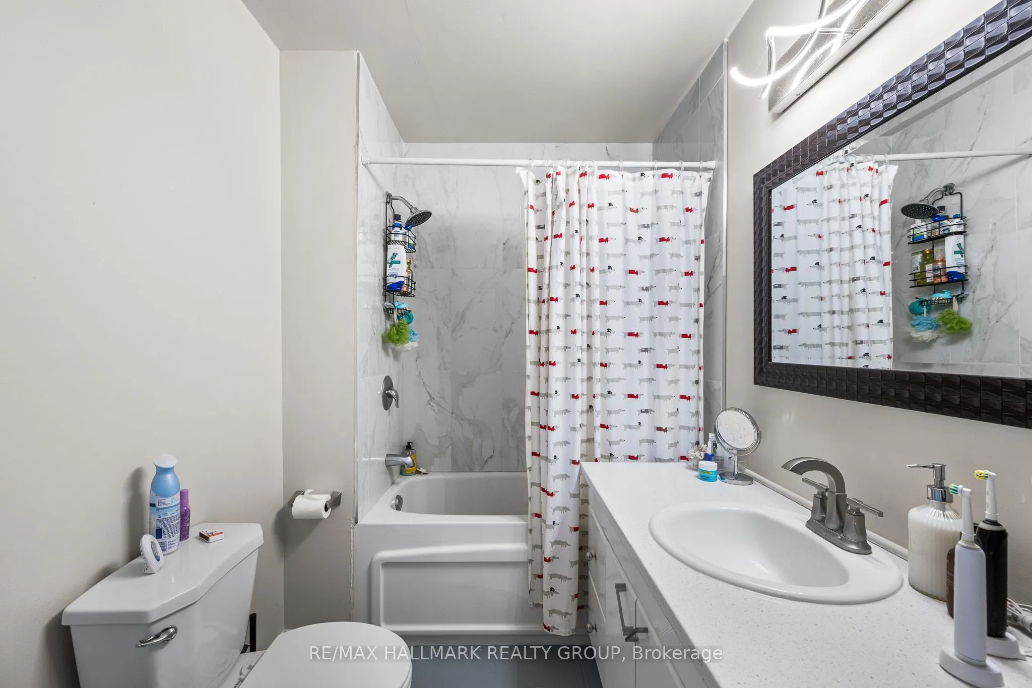 1305 DORCHESTER Avenue