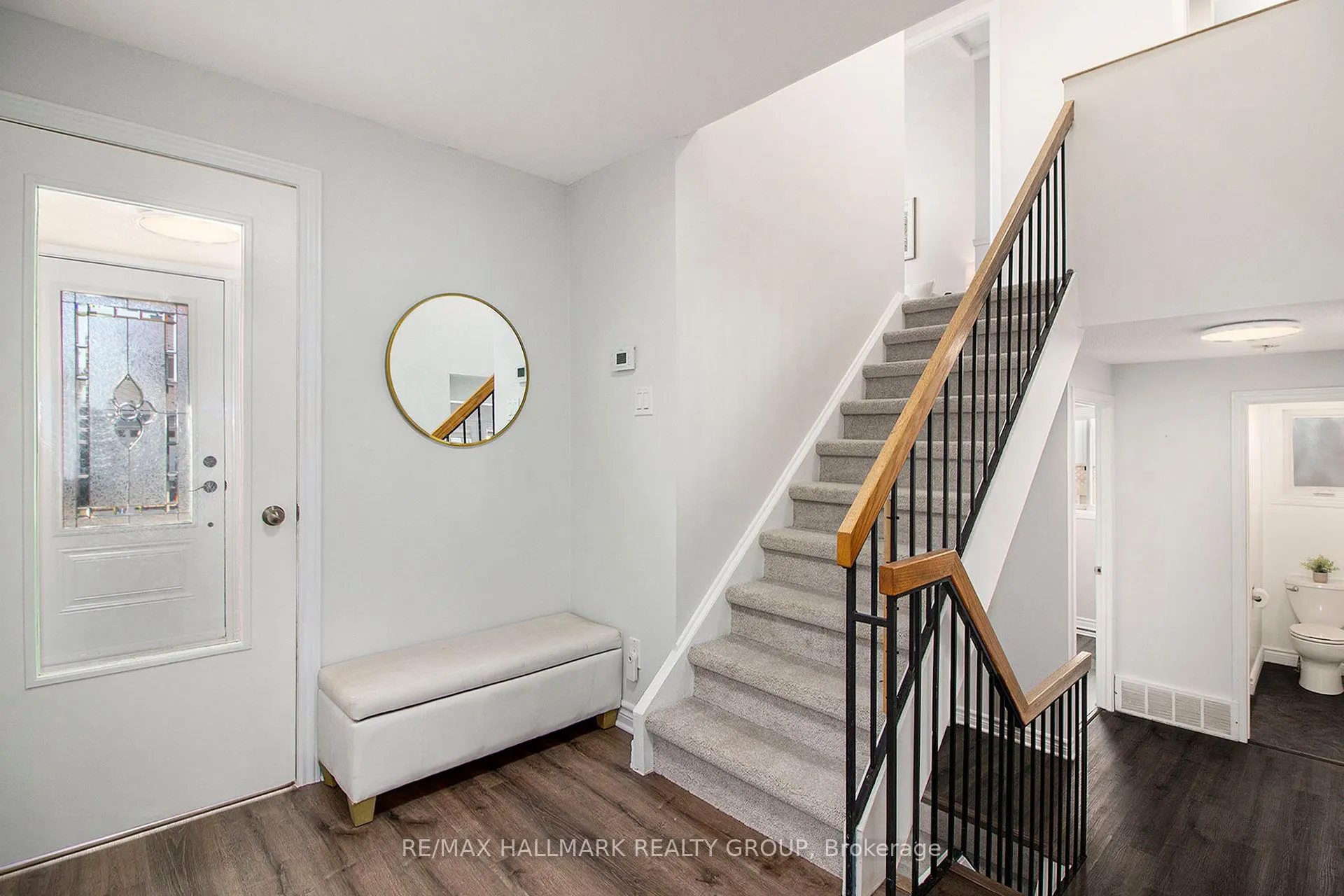 1118 CHATEAU Crescent