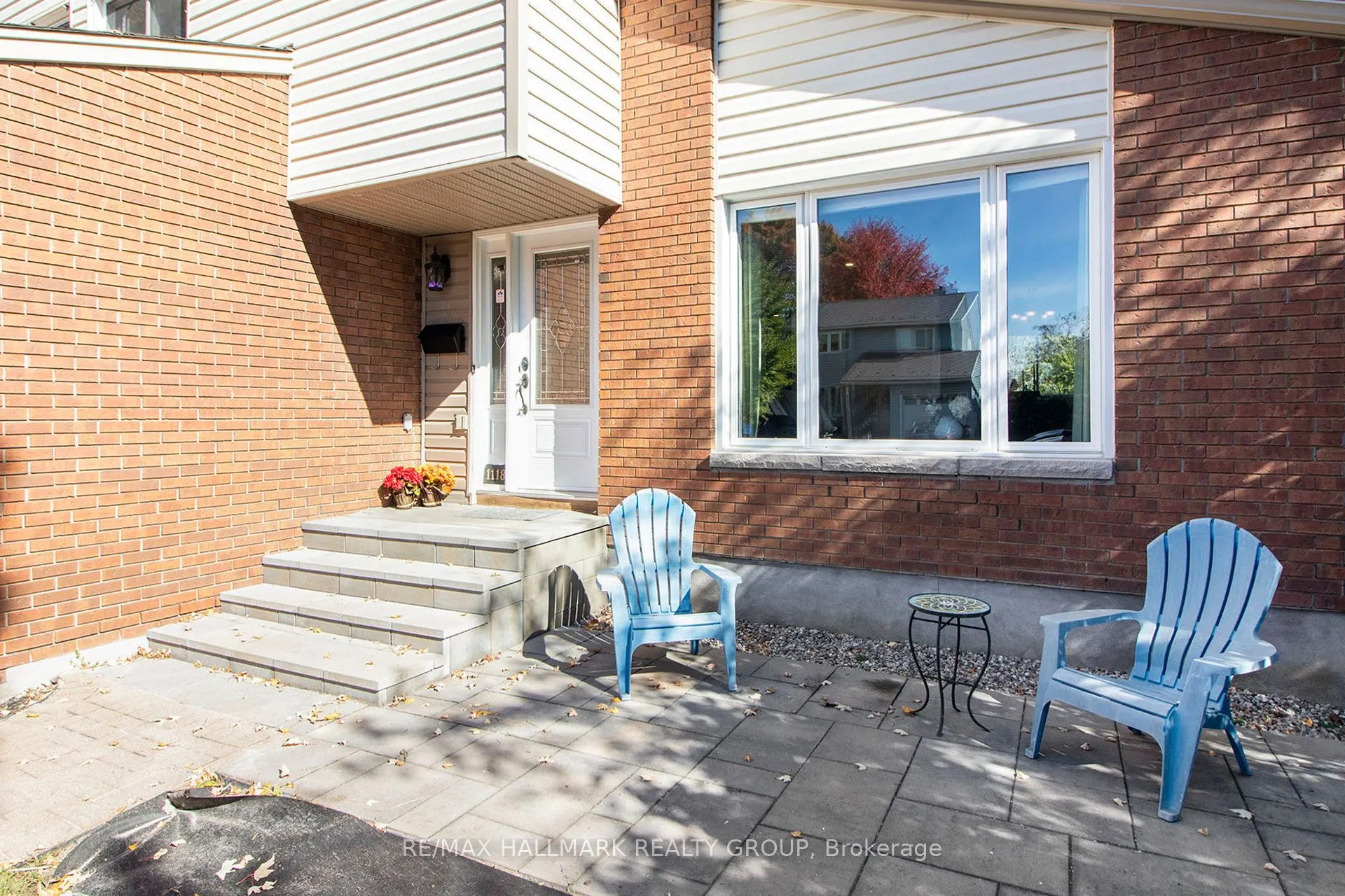 1118 CHATEAU Crescent