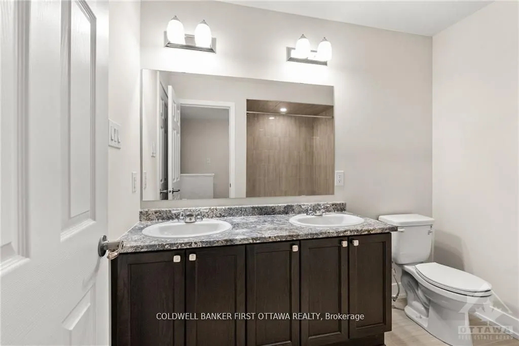203 ANYOLITE Private