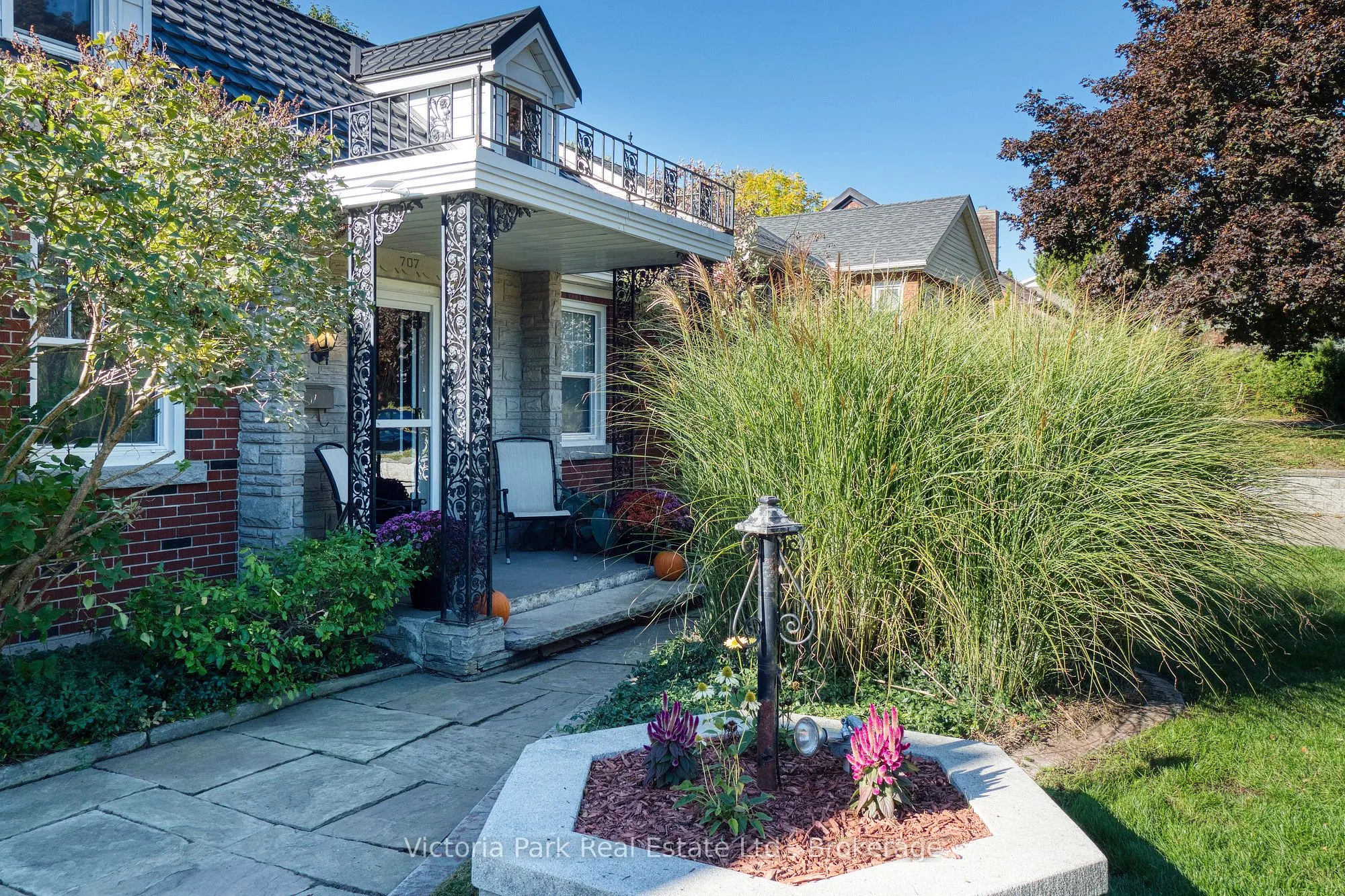 707 Rockway Drive