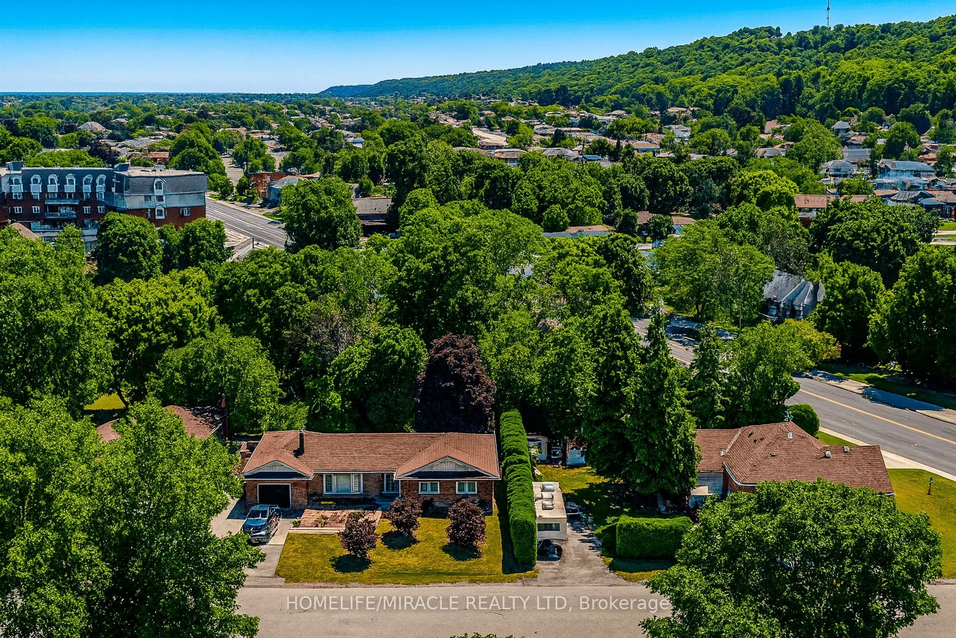 18 Manor Place