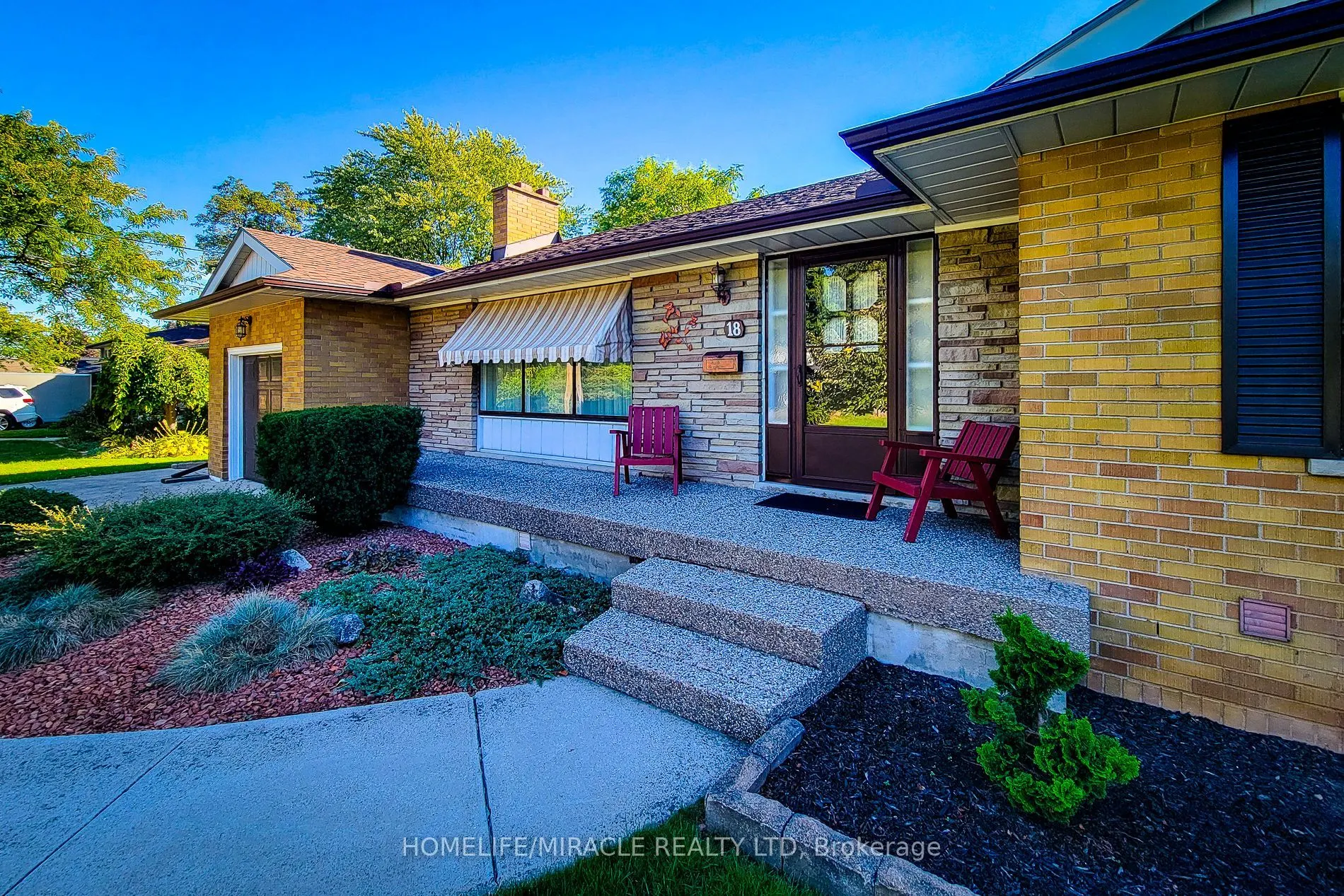 18 Manor Place
