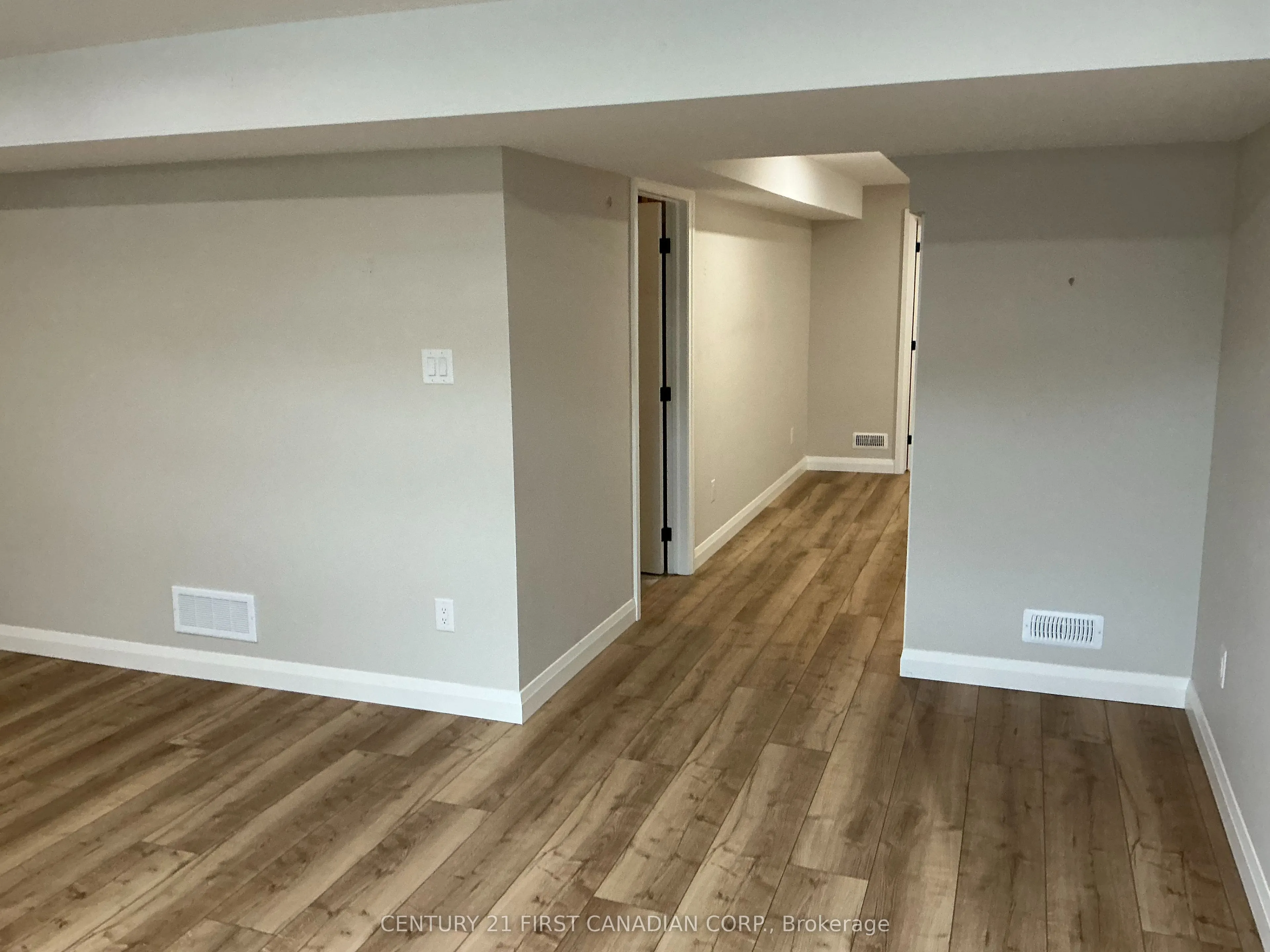 17 Nicholson Street, #26