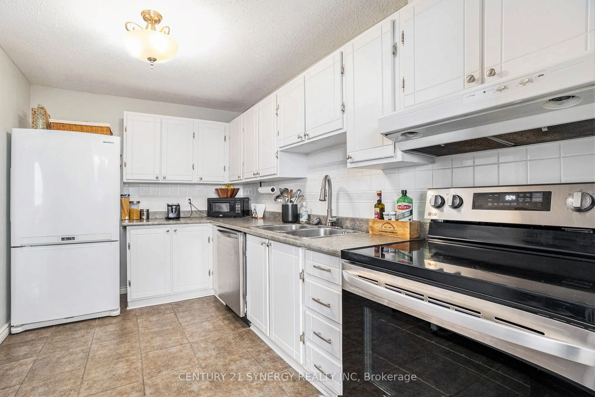665 Bathgate Drive, #2113