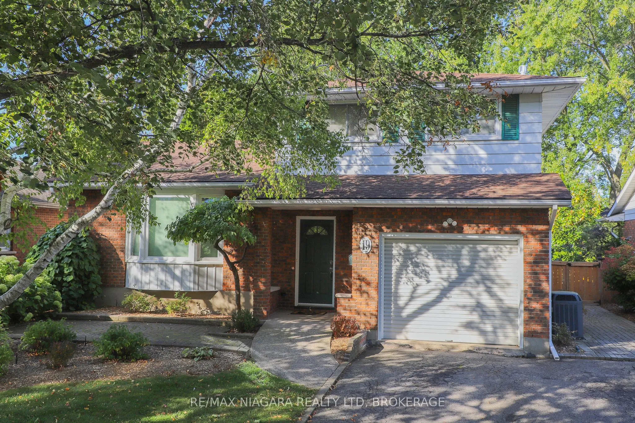 19 Jessica Drive