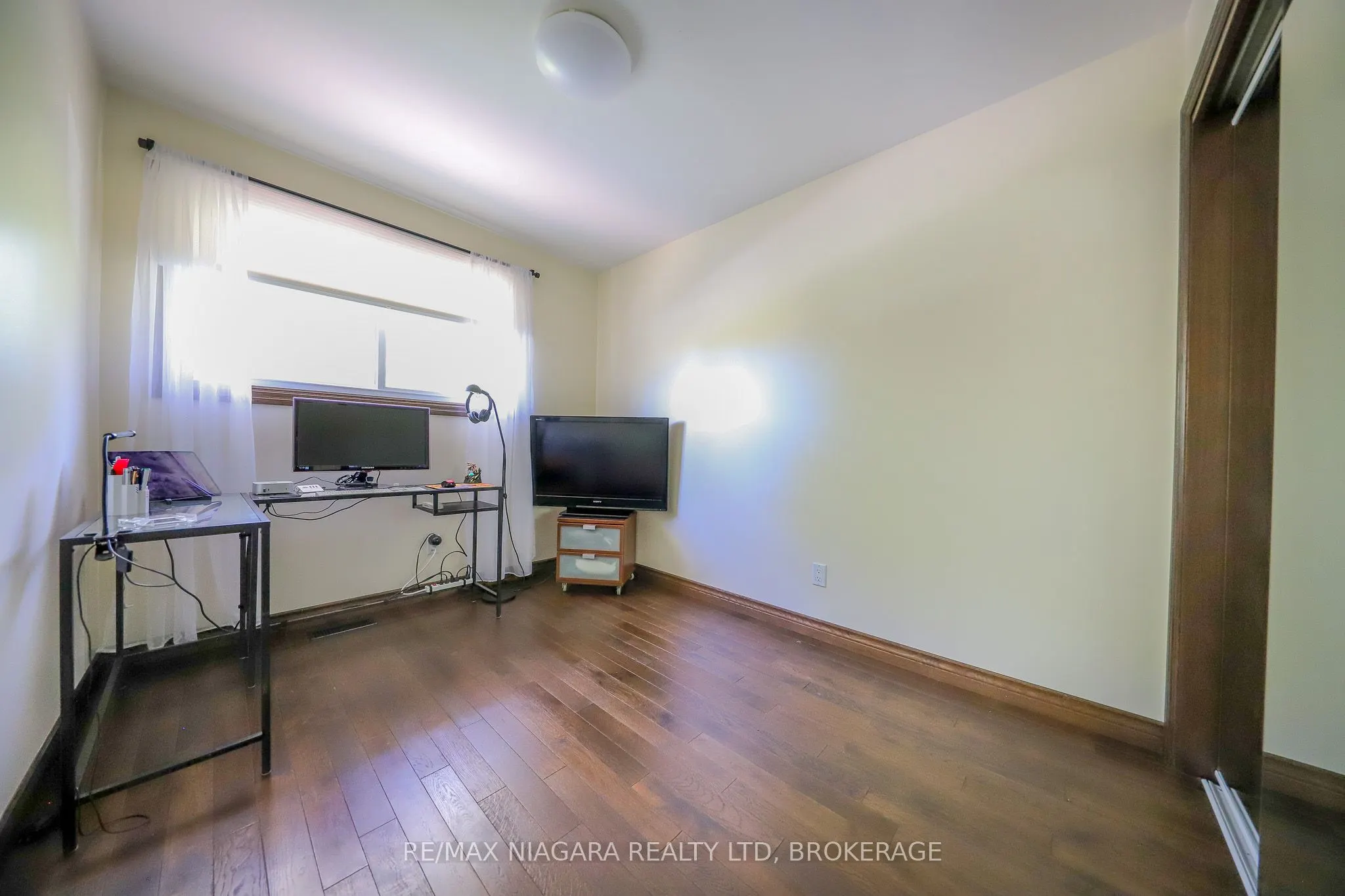 19 Jessica Drive