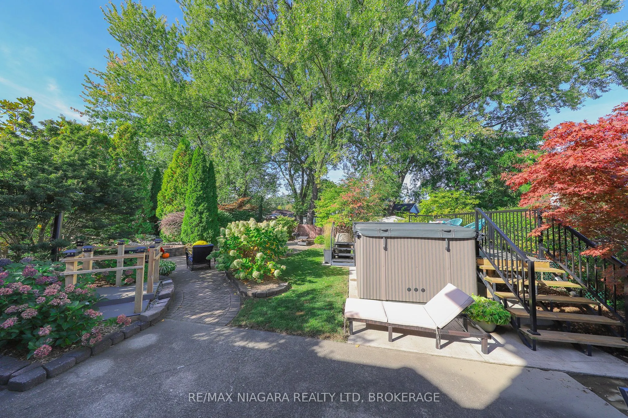 21 Jessica Drive