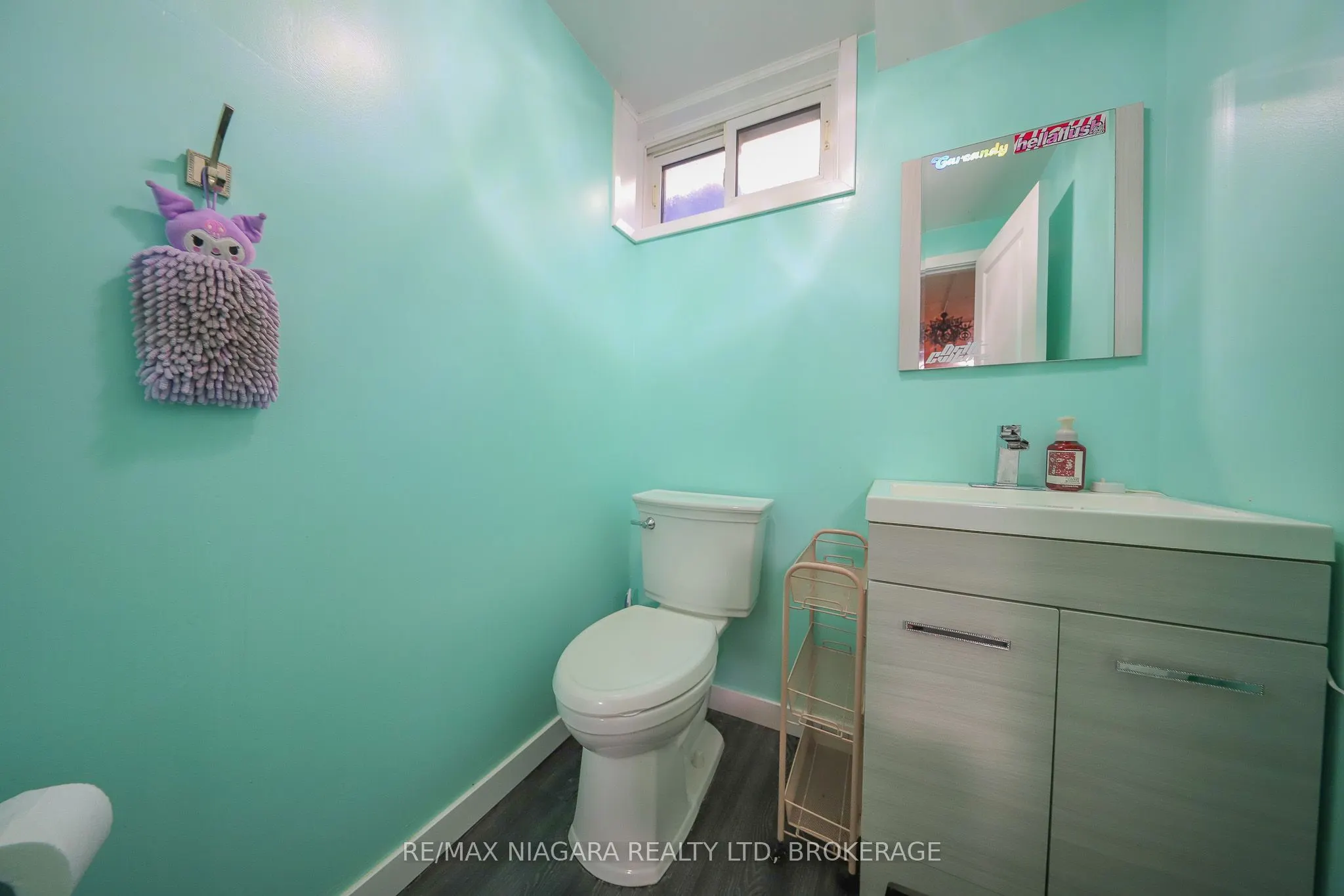 21 Jessica Drive