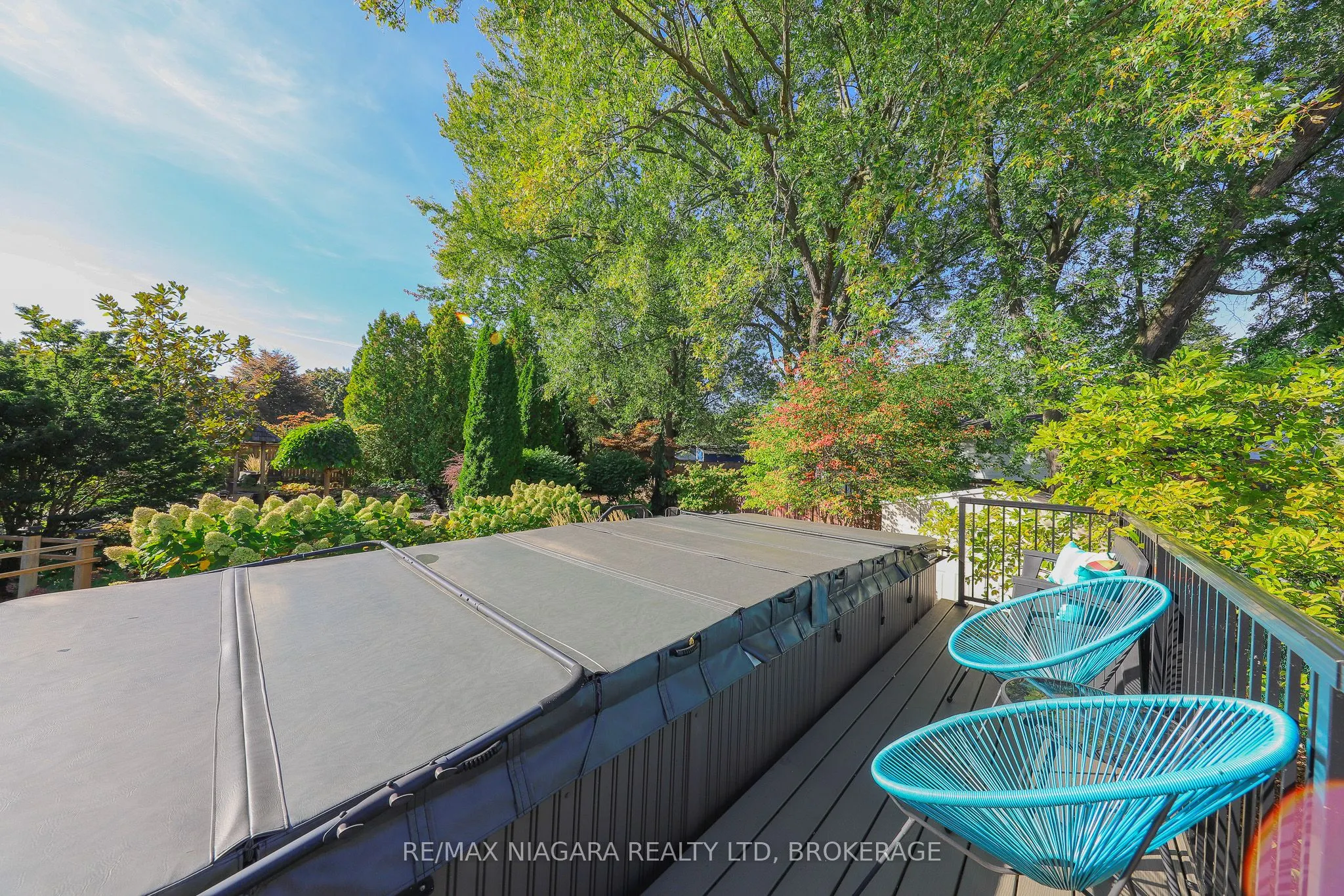 21 Jessica Drive
