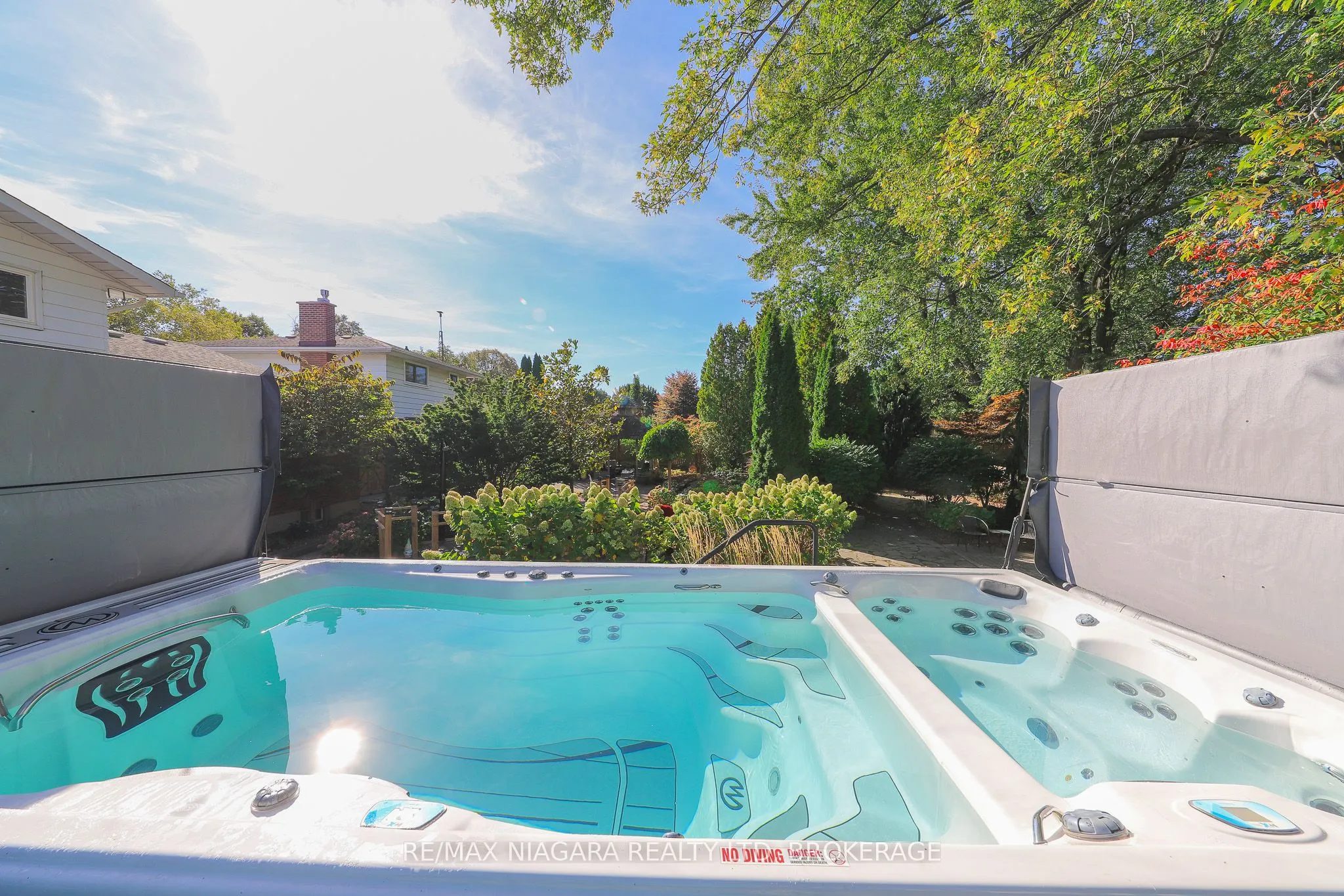 21 Jessica Drive