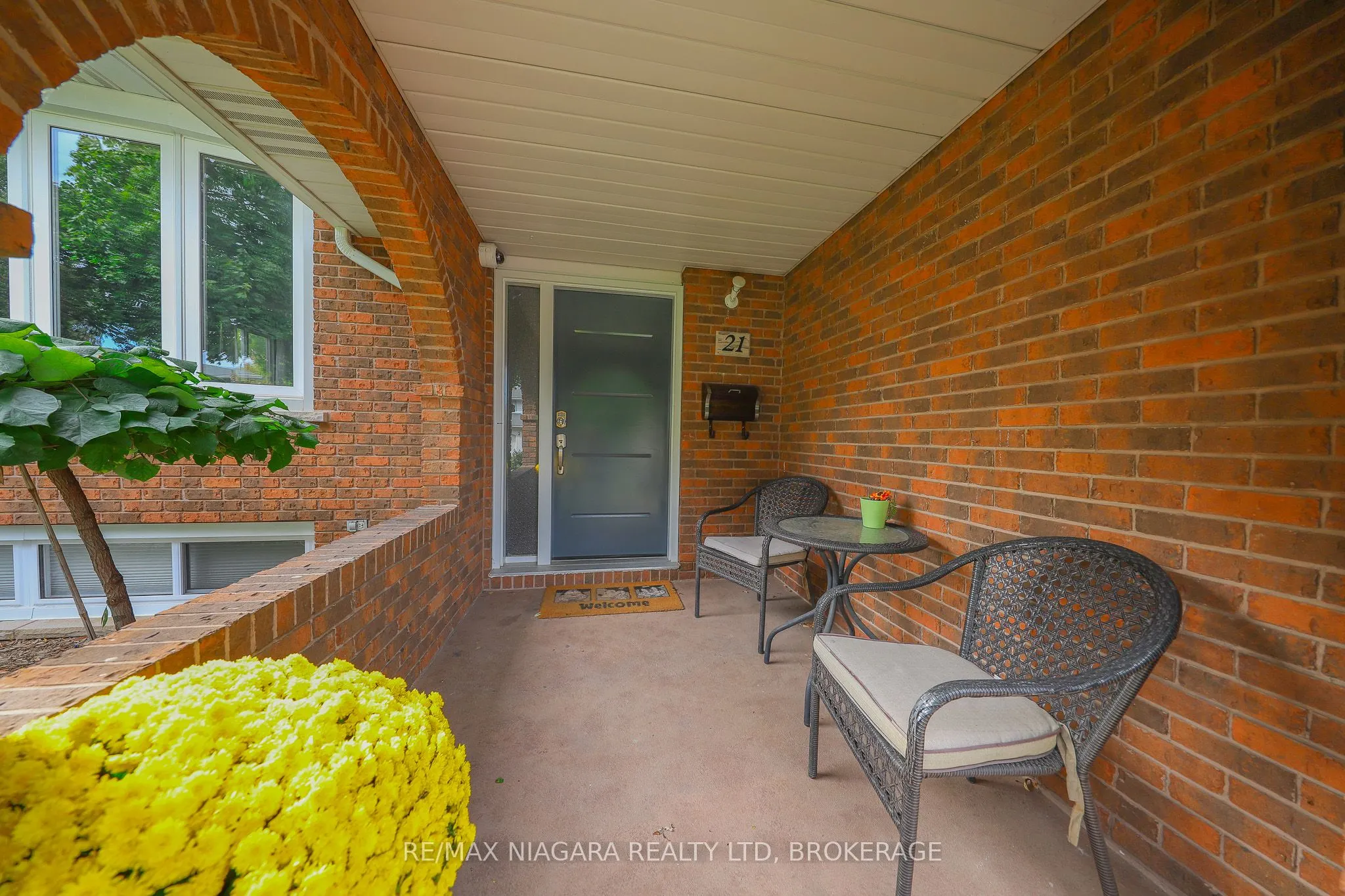 21 Jessica Drive
