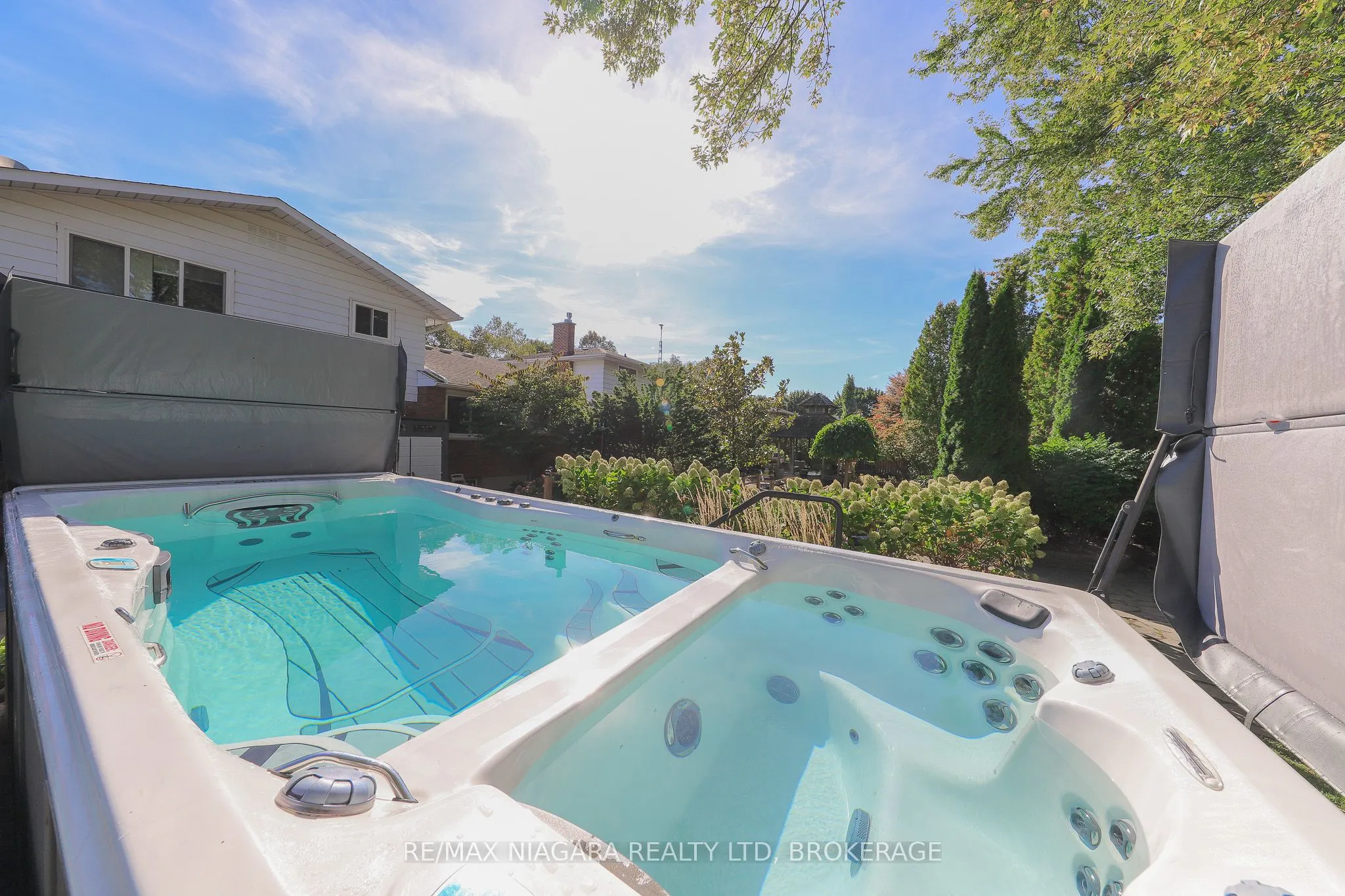 21 Jessica Drive