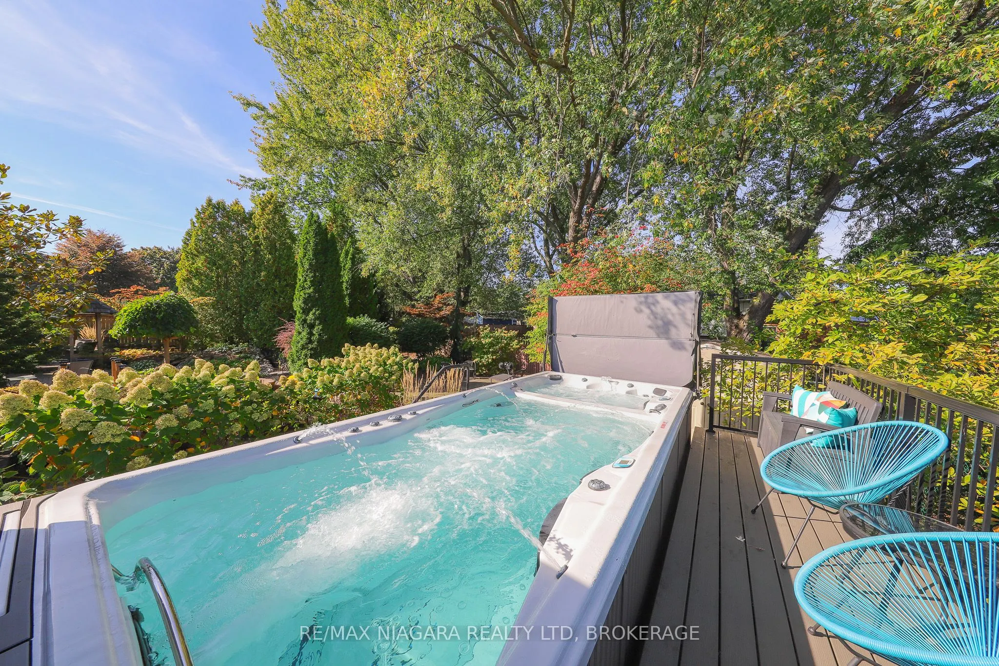 21 Jessica Drive