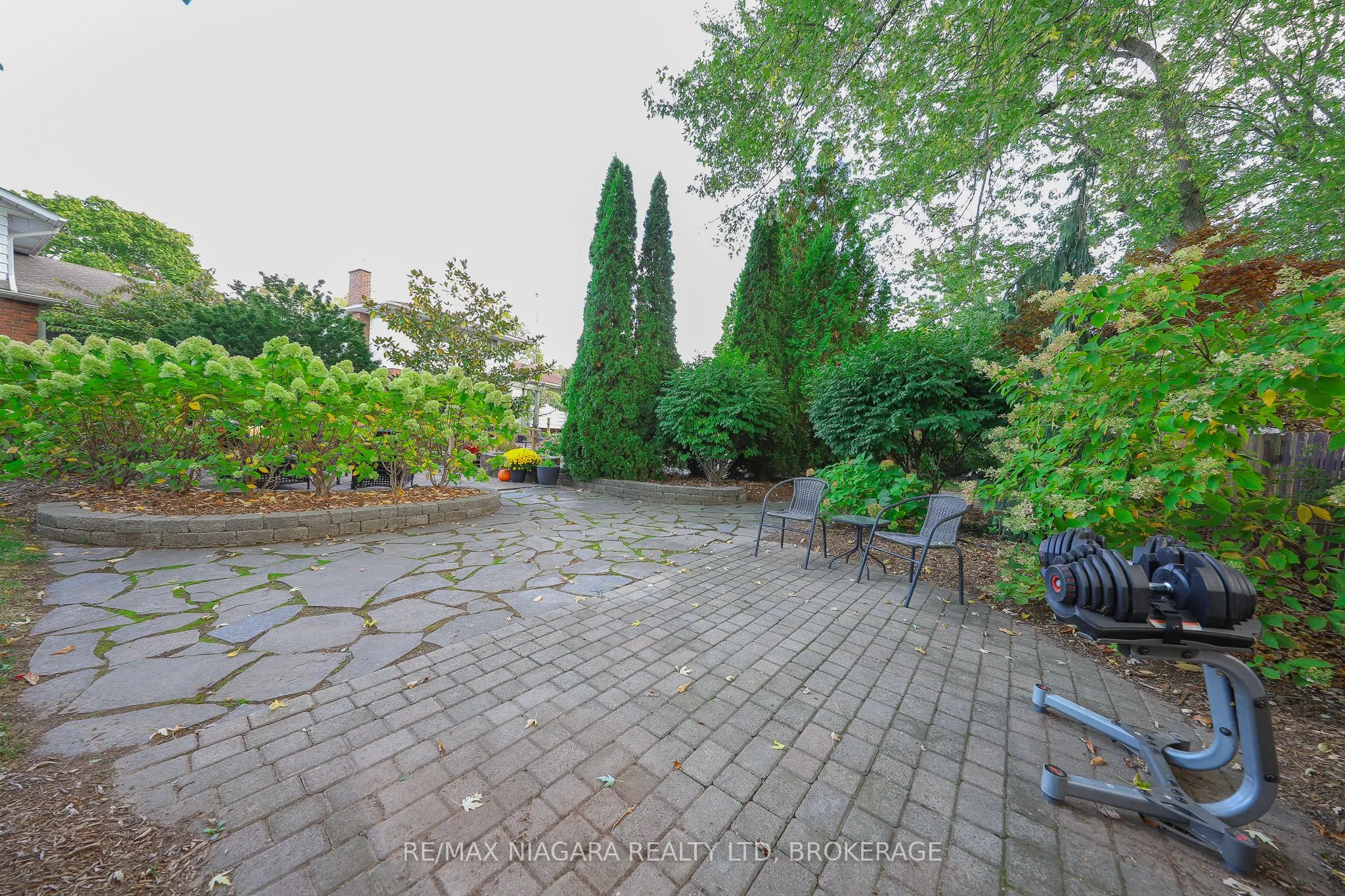 21 Jessica Drive