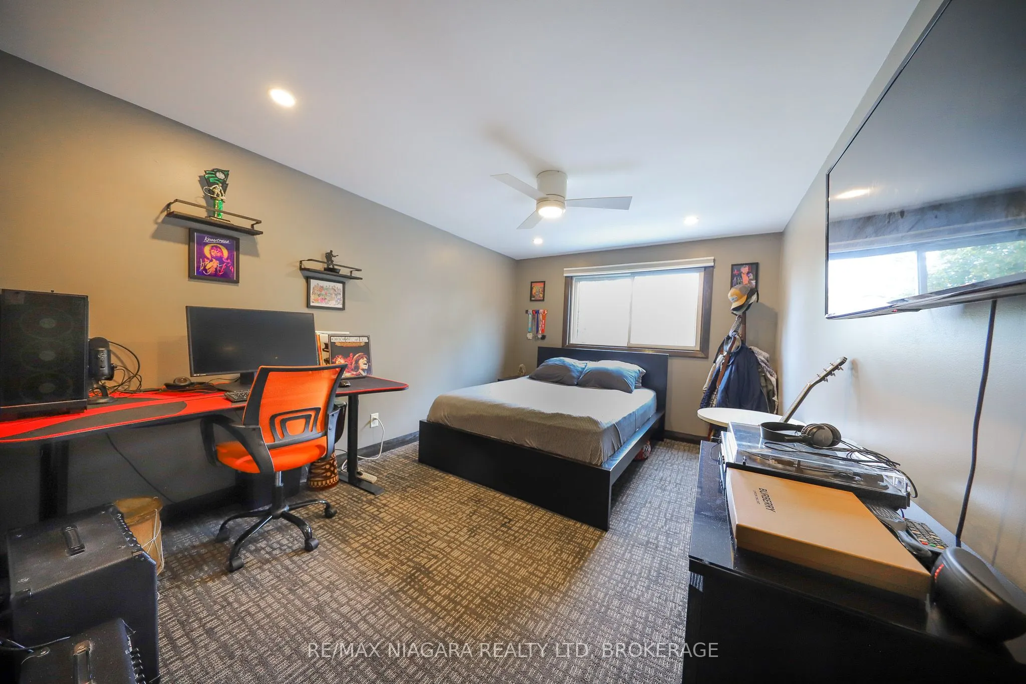 21 Jessica Drive