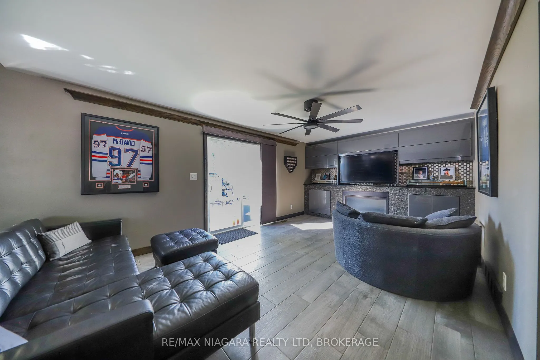 21 Jessica Drive