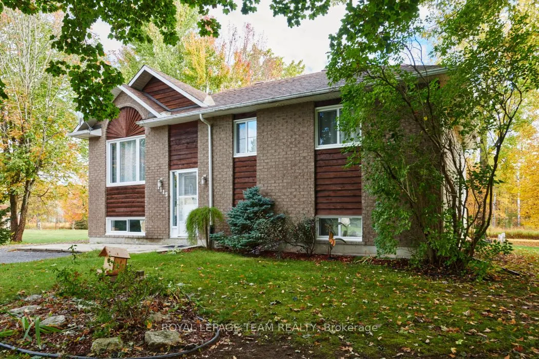 1115 Des Cerisiers Street