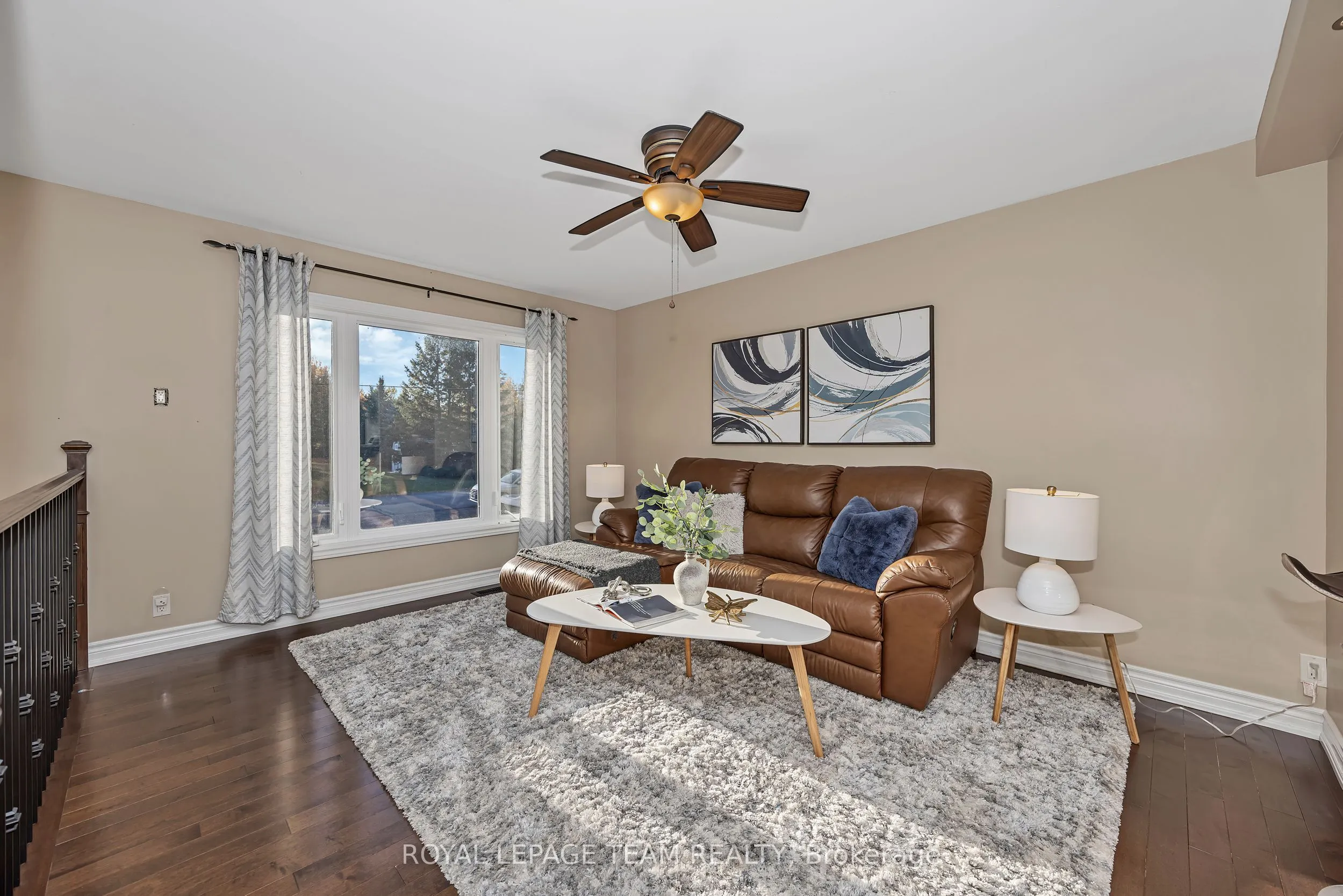 1115 Des Cerisiers Street