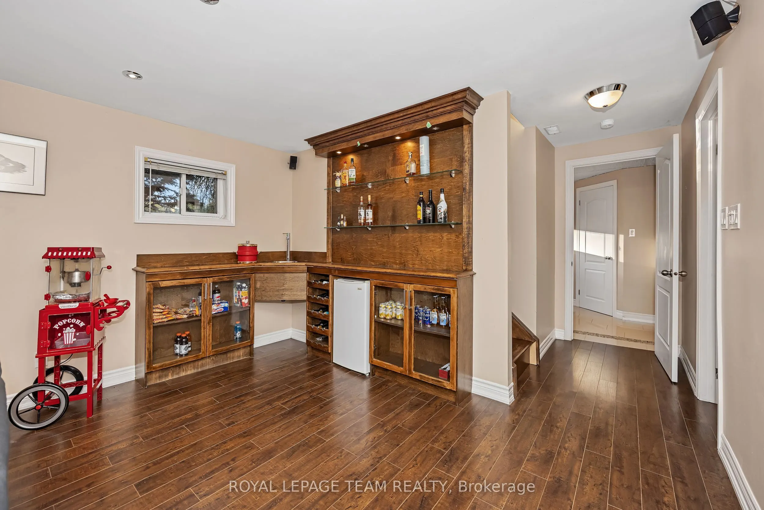 1115 Des Cerisiers Street