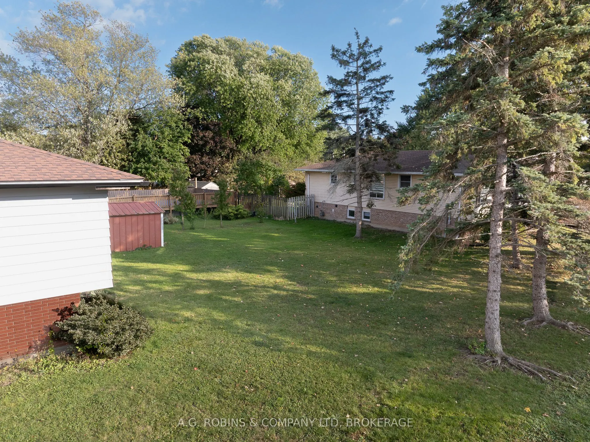 678 Sugarloaf Street