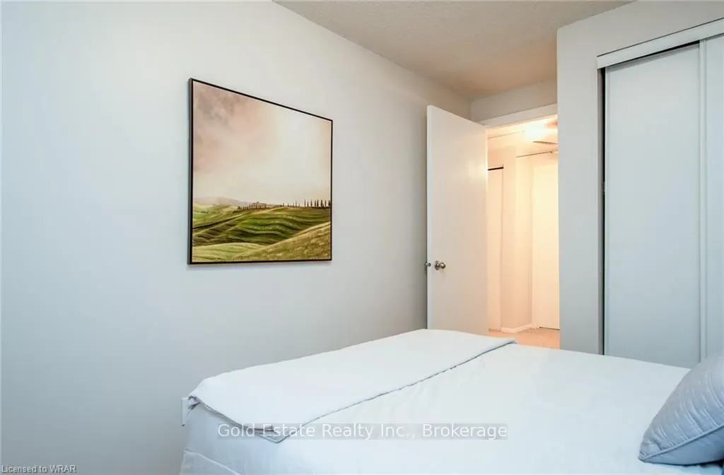 49 Cedarwoods Crescent, #31