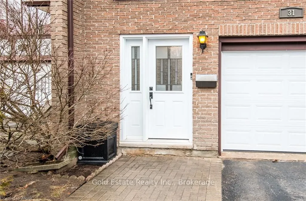 49 Cedarwoods Crescent, #31