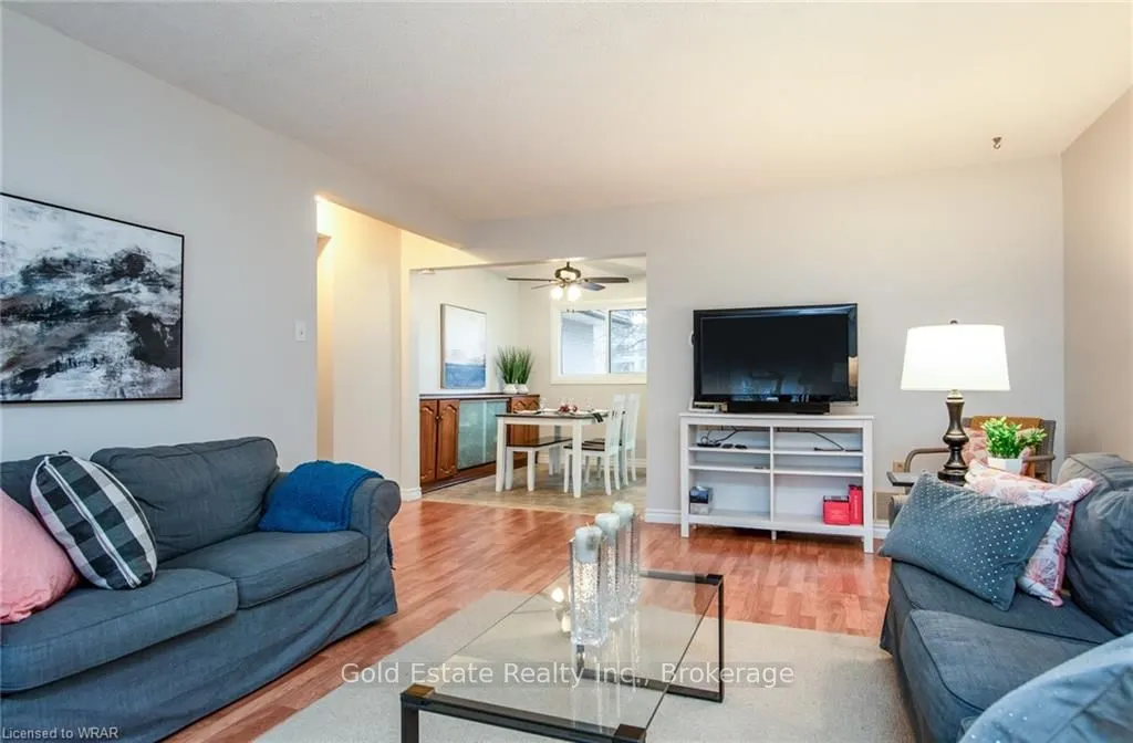 49 Cedarwoods Crescent, #31