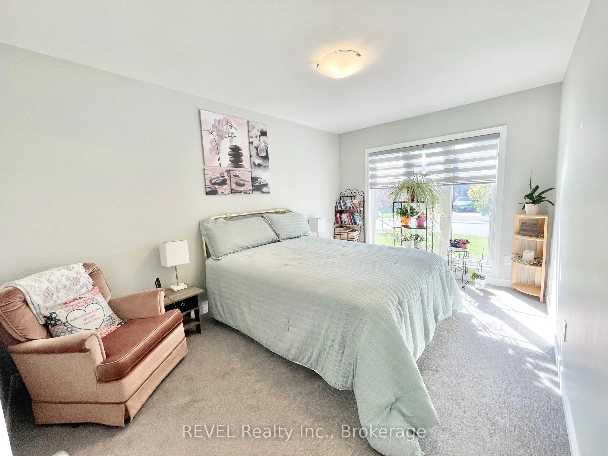 30 BOUNTY Avenue, #Main Floor w Partial Bsmt