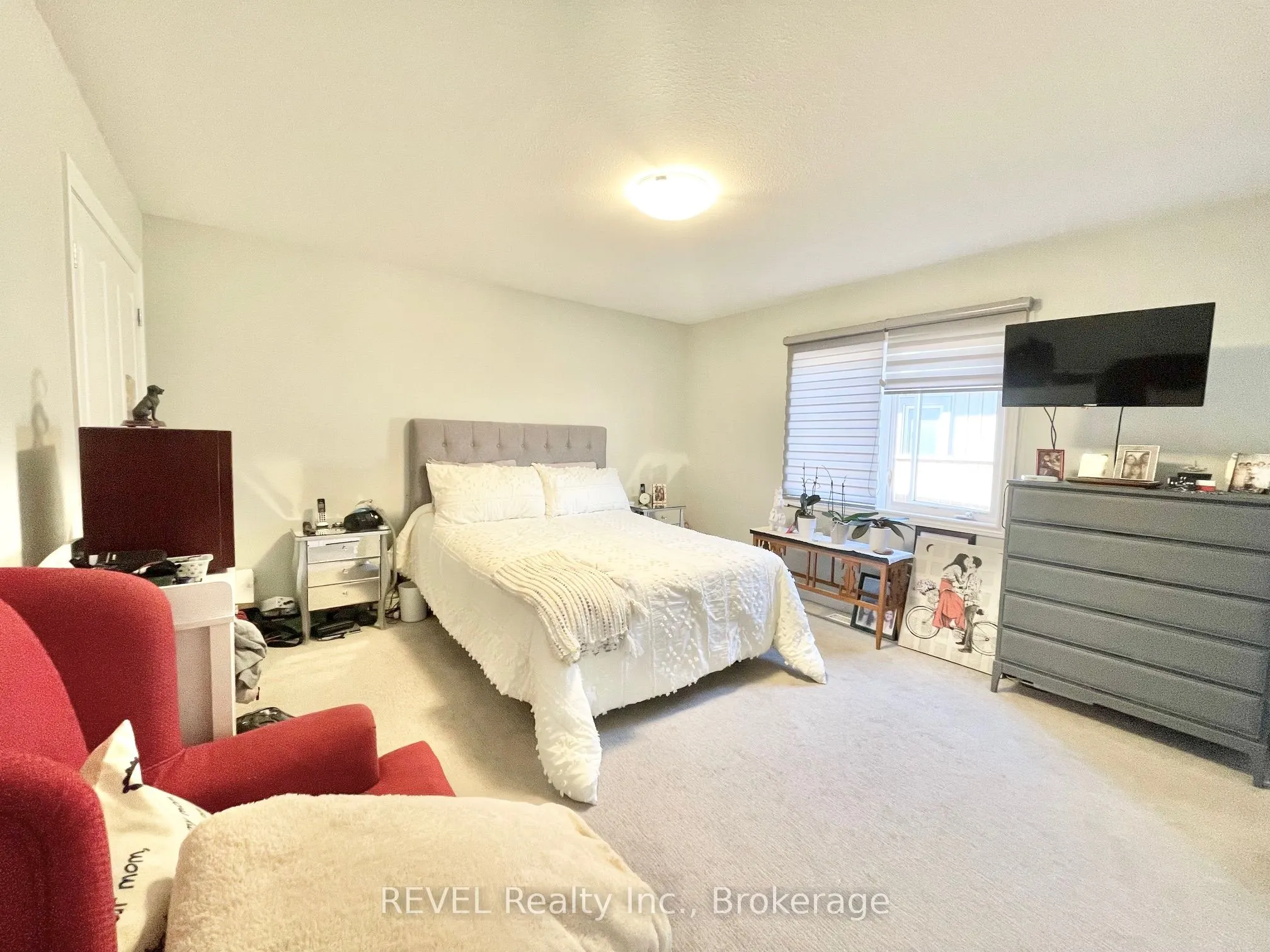 30 BOUNTY Avenue, #Main Floor w Partial Bsmt