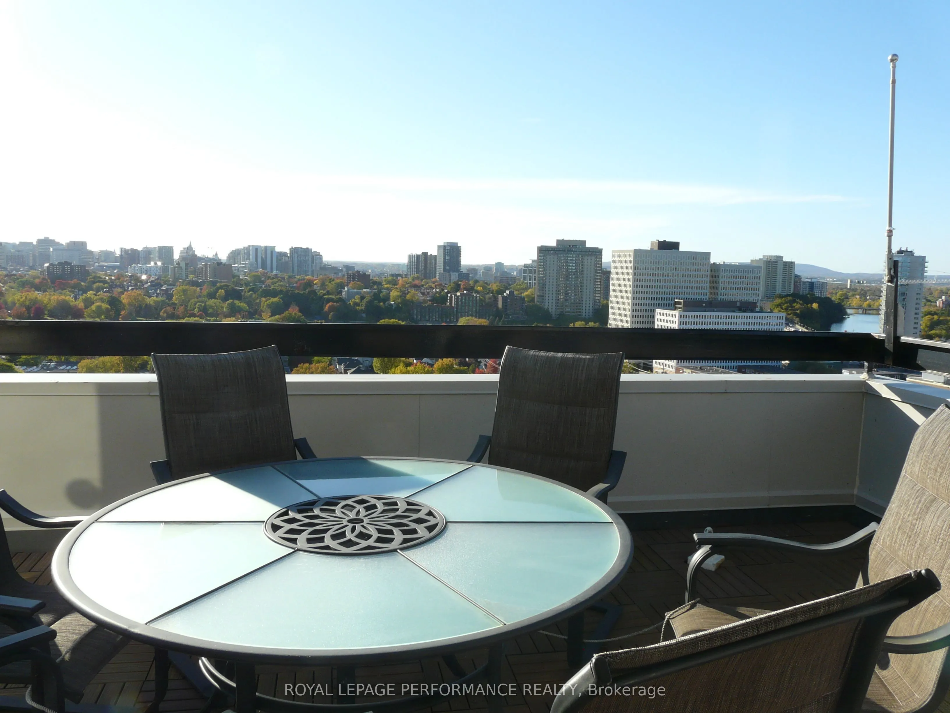 158C Mcarthur Avenue, #Penthouse 2