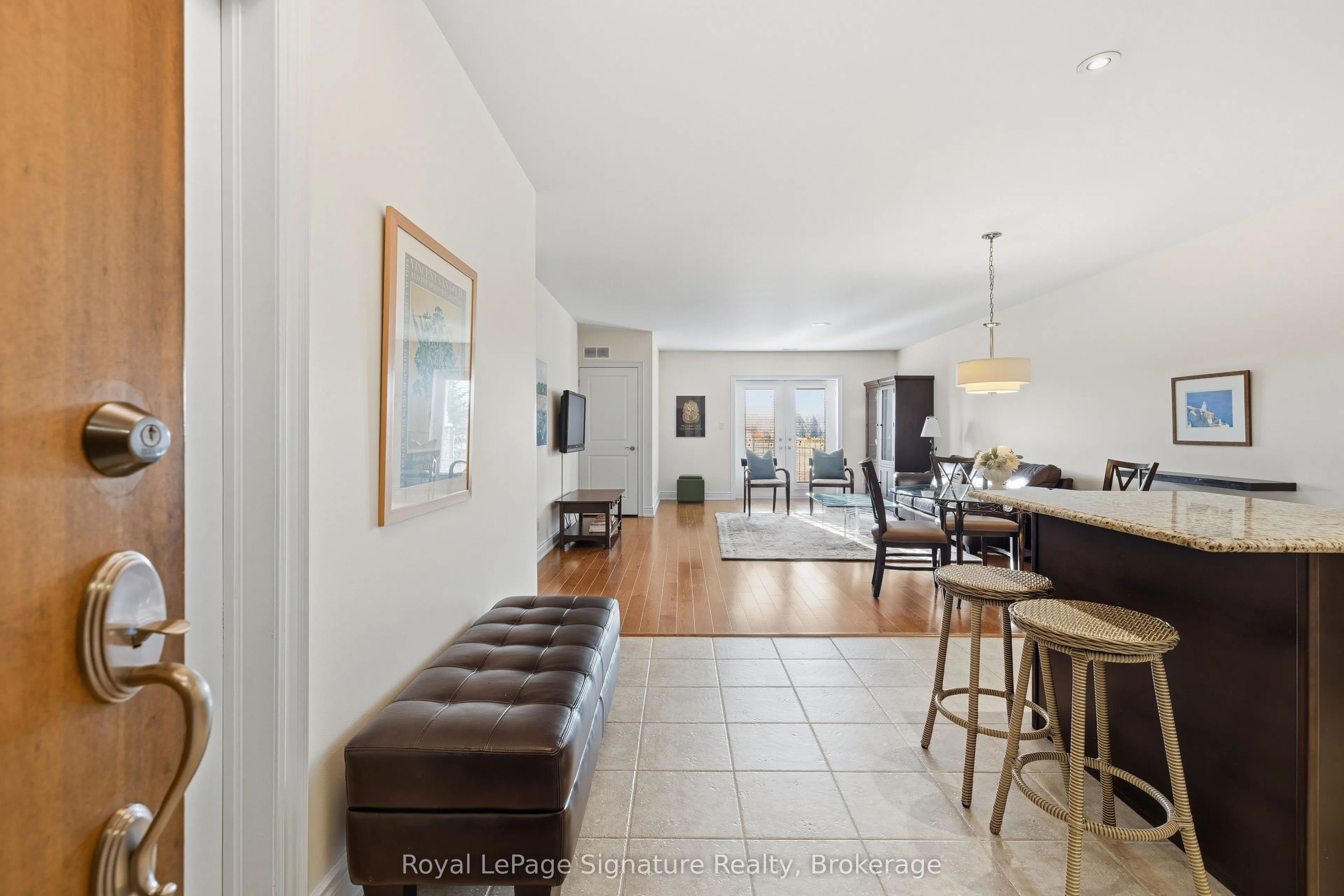 27 Beaver Street, #207