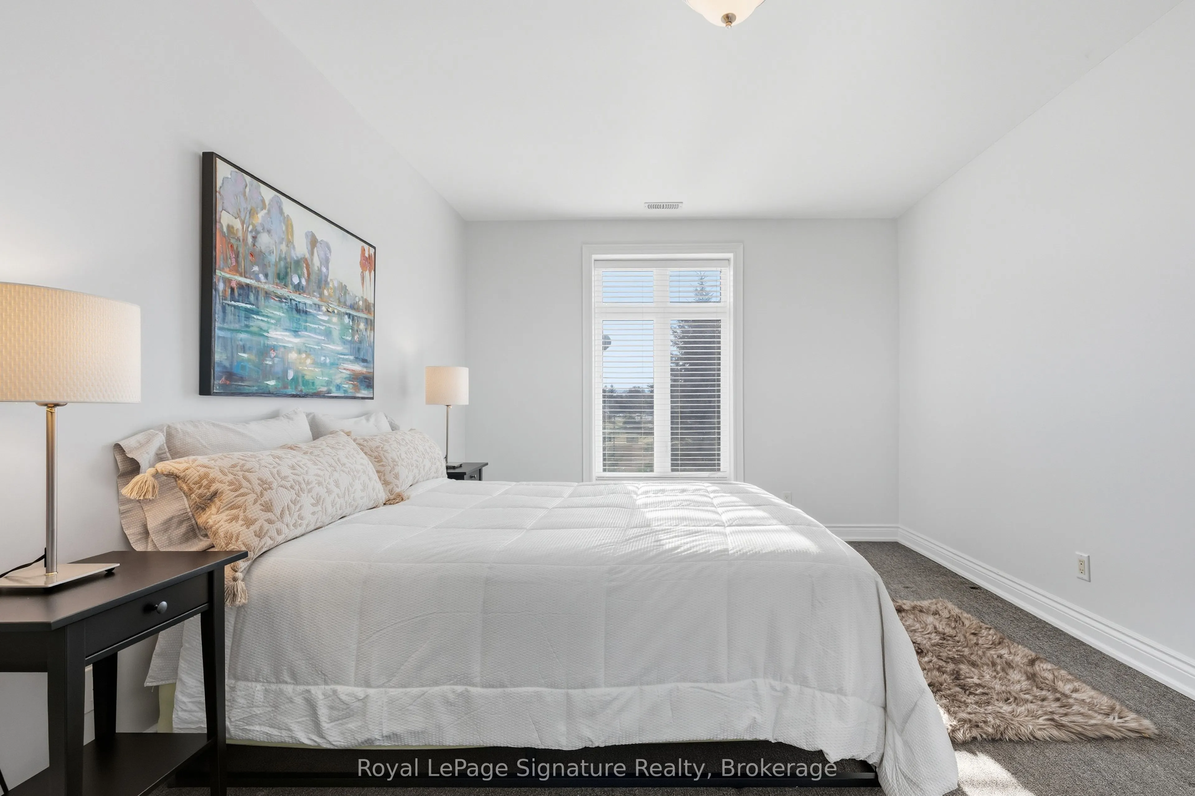 27 Beaver Street, #207