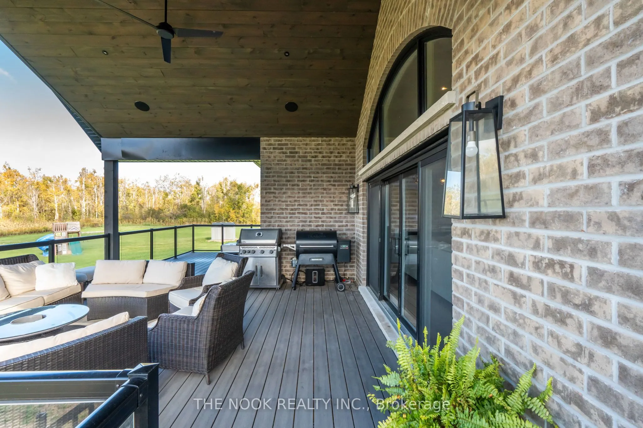 46 Westlake Court