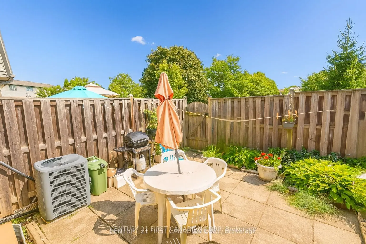 195 Deveron Crescent, #40