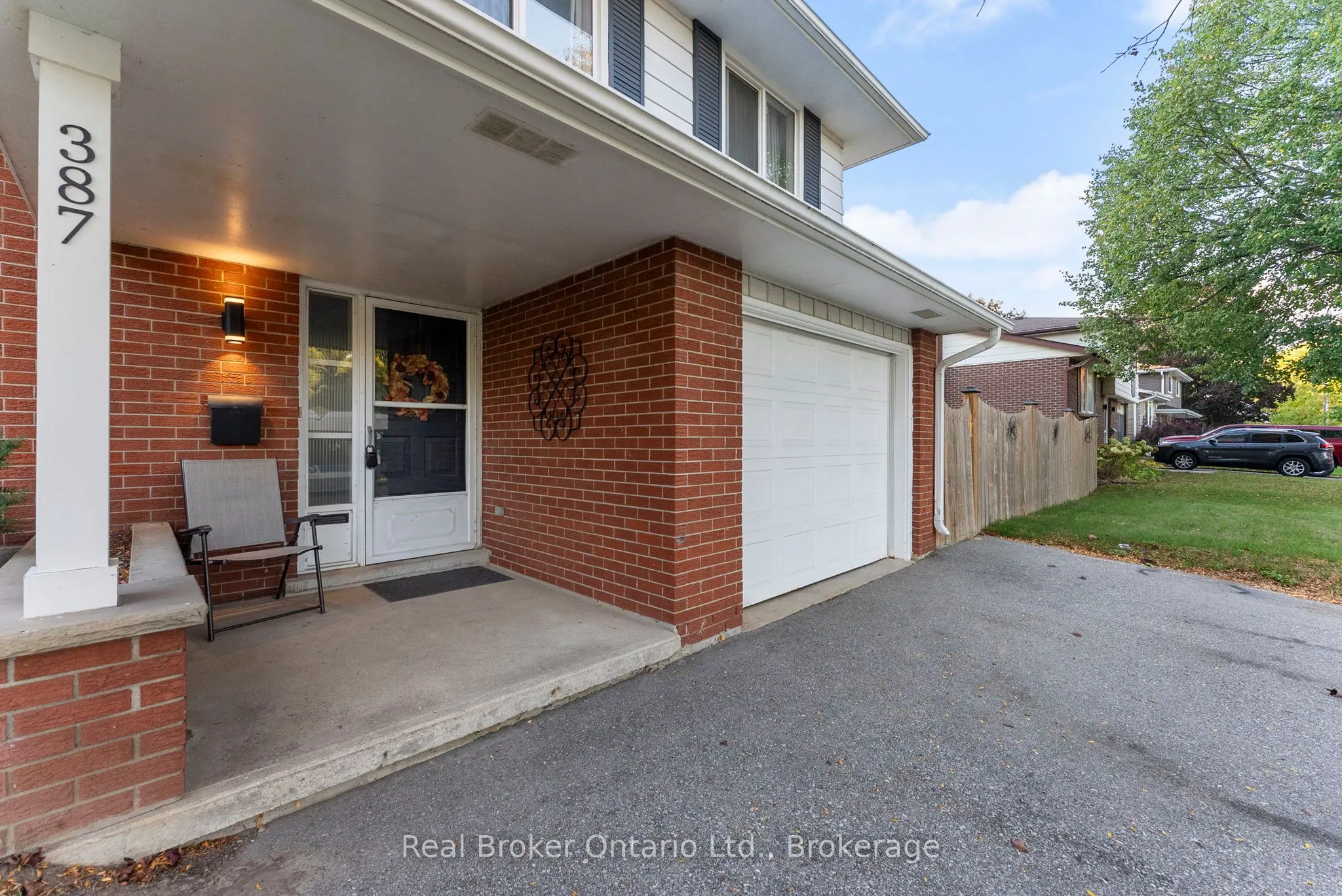 387 Lee Avenue