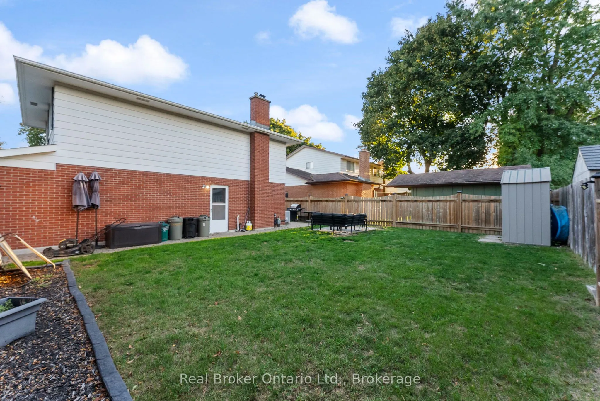 387 Lee Avenue