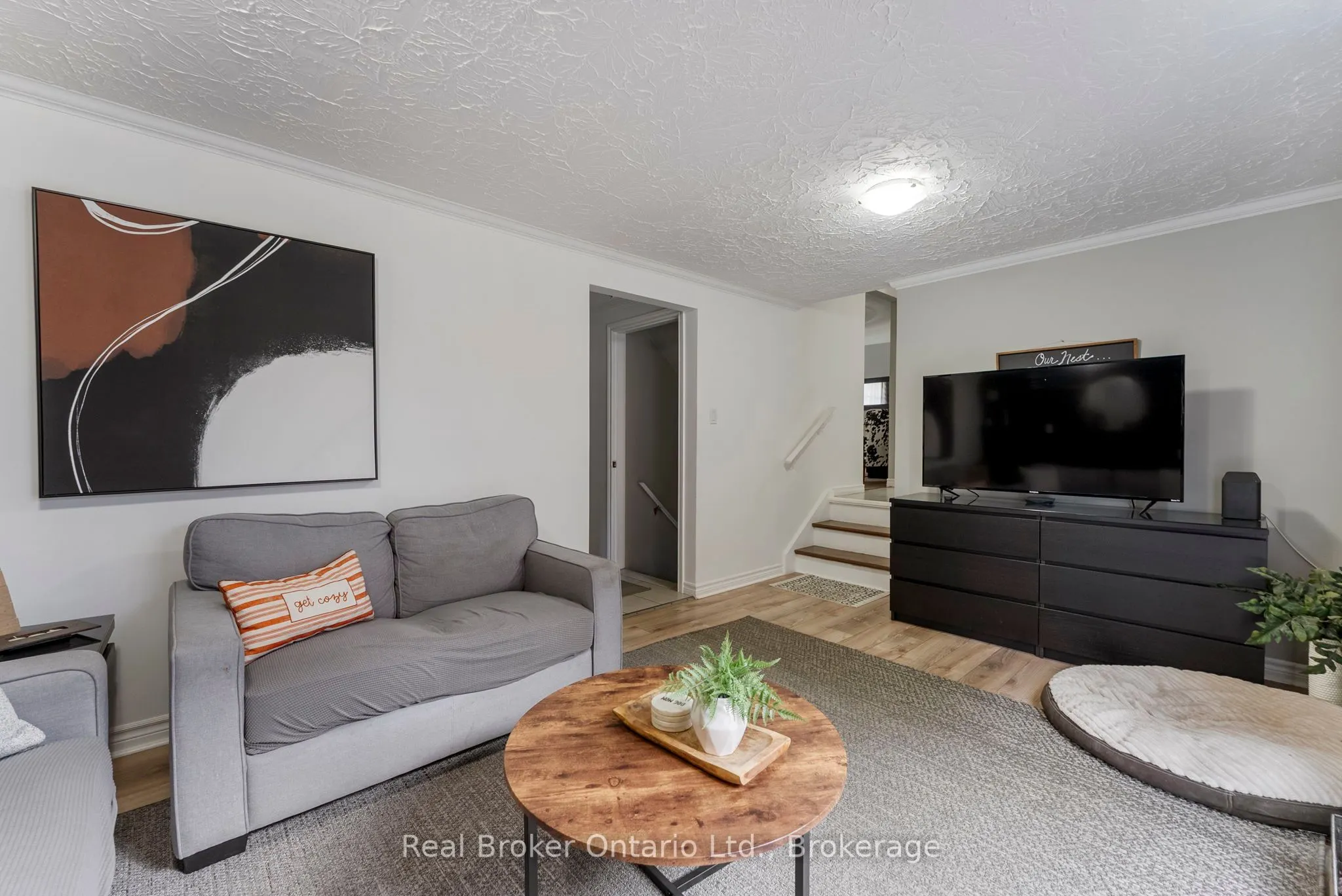 387 Lee Avenue