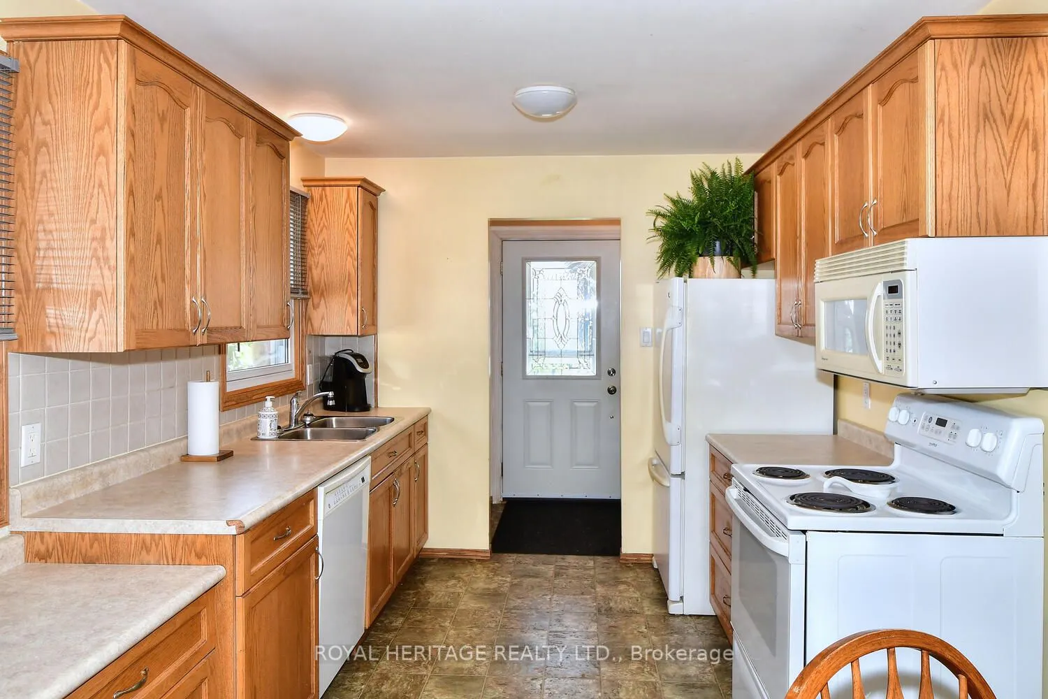 1147 Chemong Road