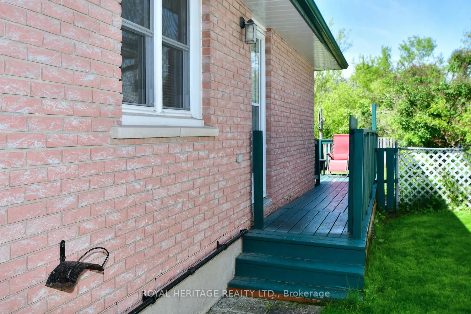 1147 Chemong Road