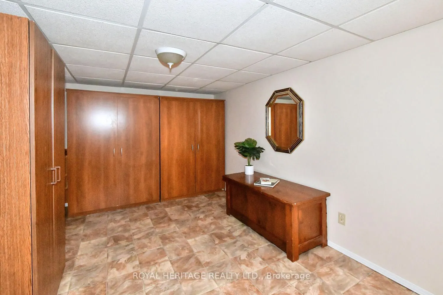 1147 Chemong Road