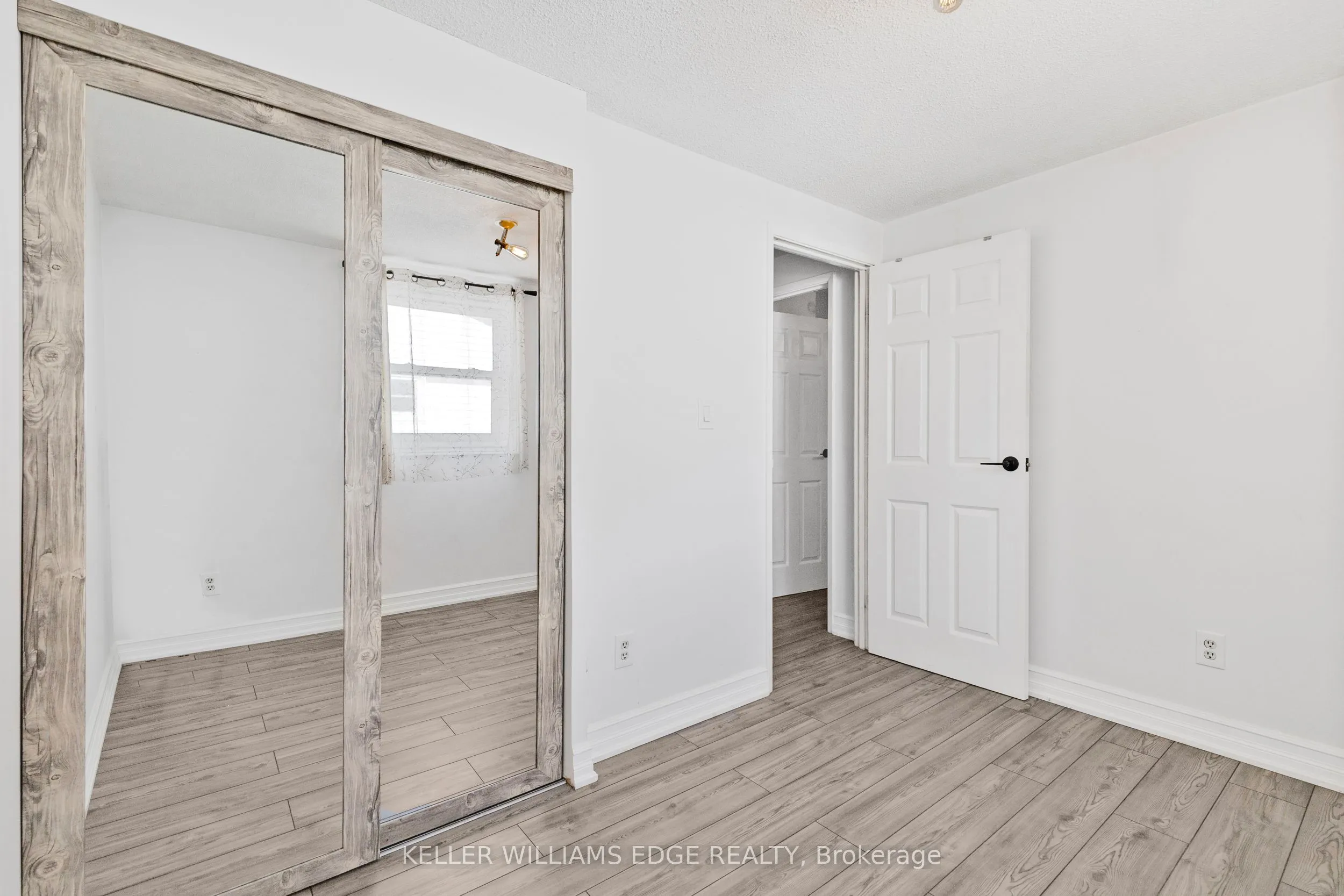 117 Graystone Crescent