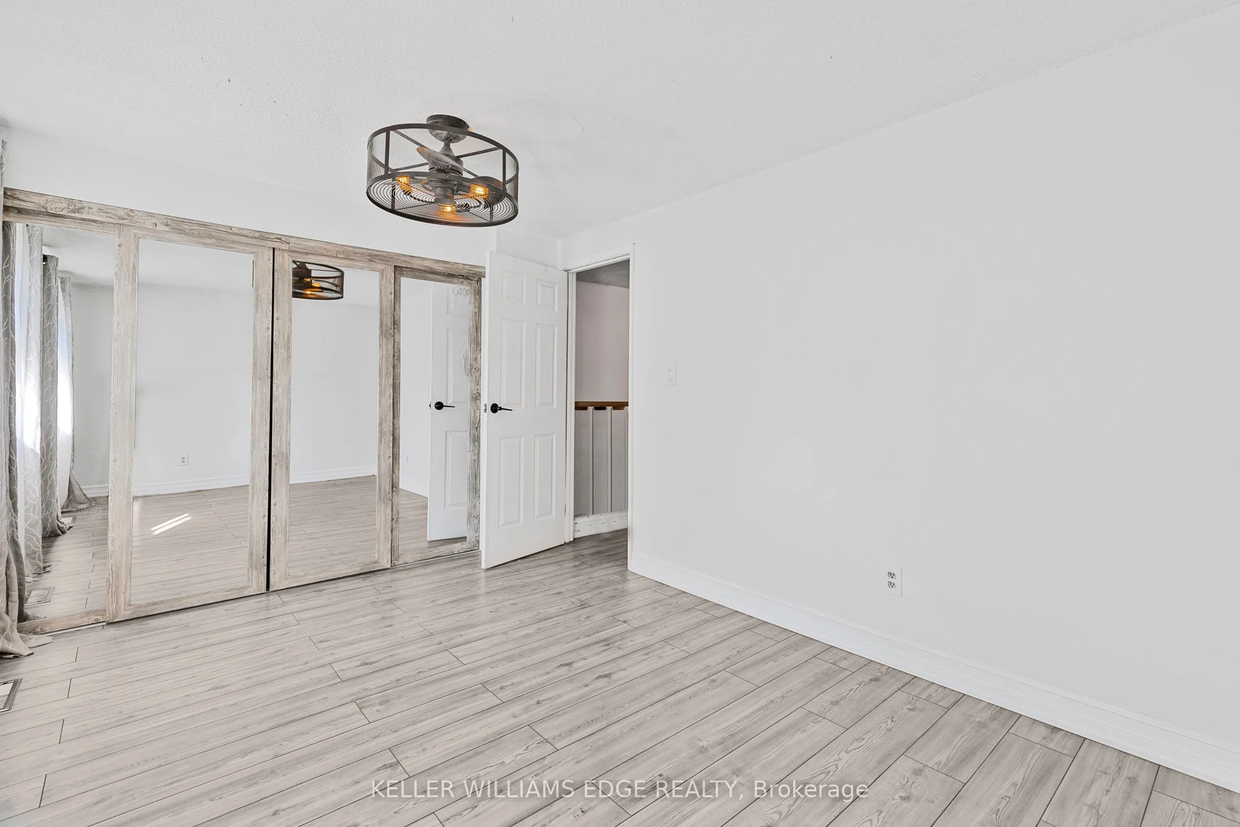 117 Graystone Crescent