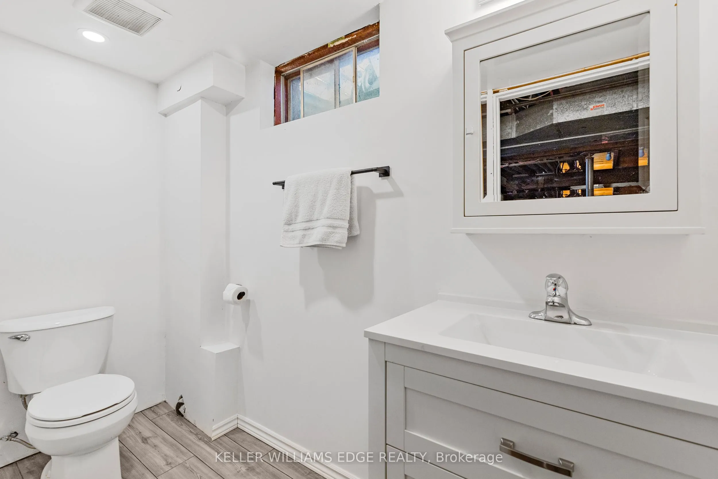117 Graystone Crescent