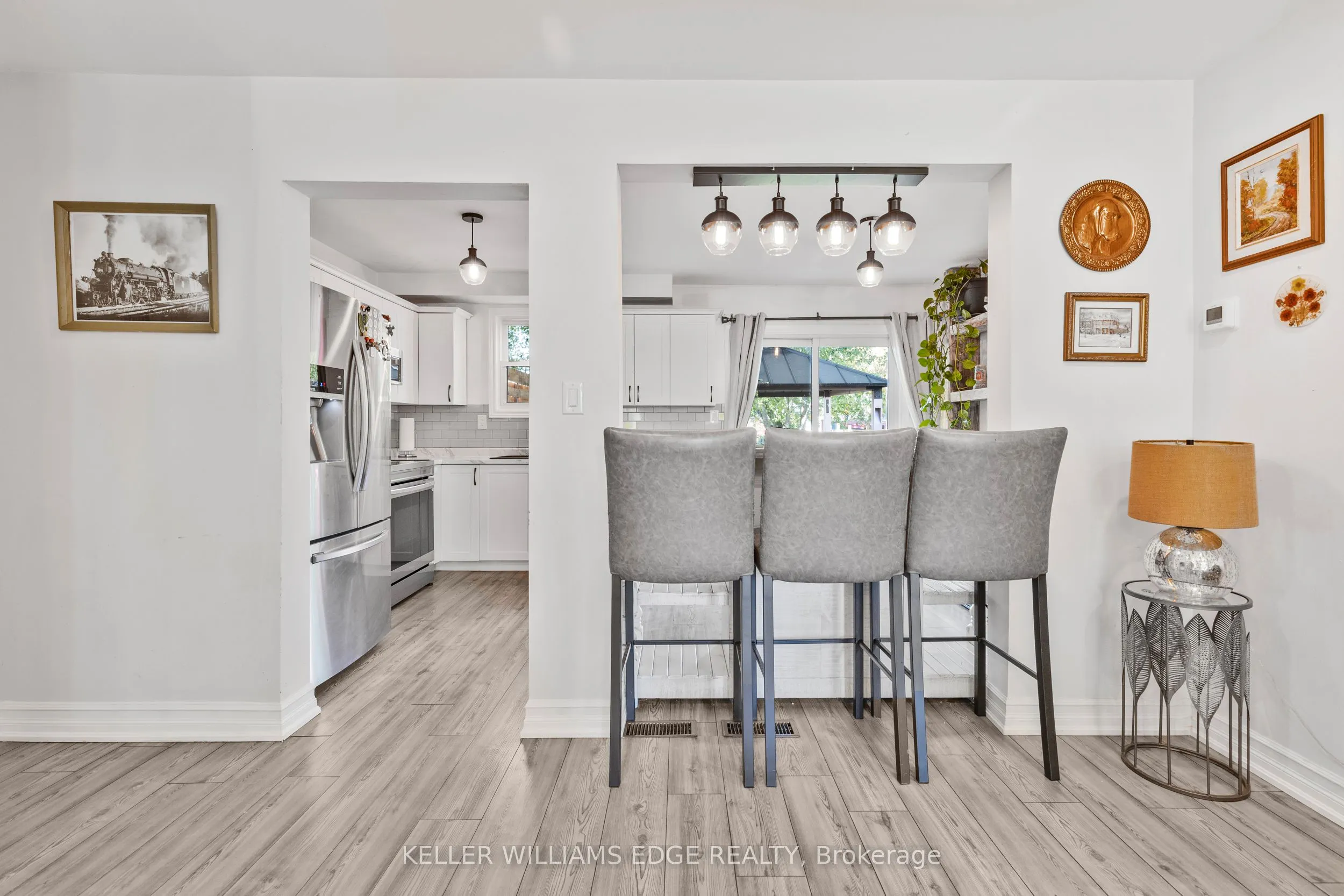 117 Graystone Crescent