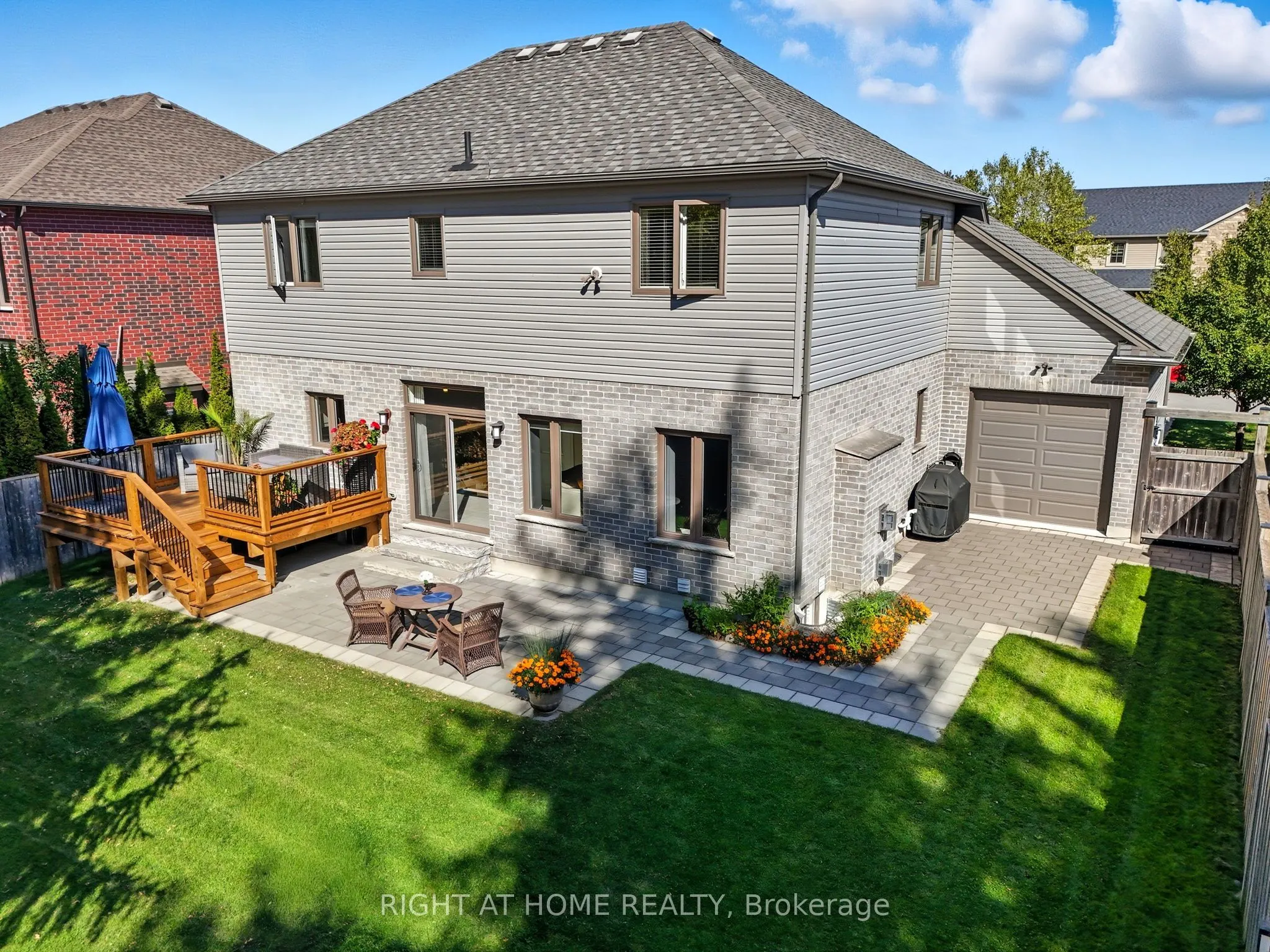35 Caverhill Crescent