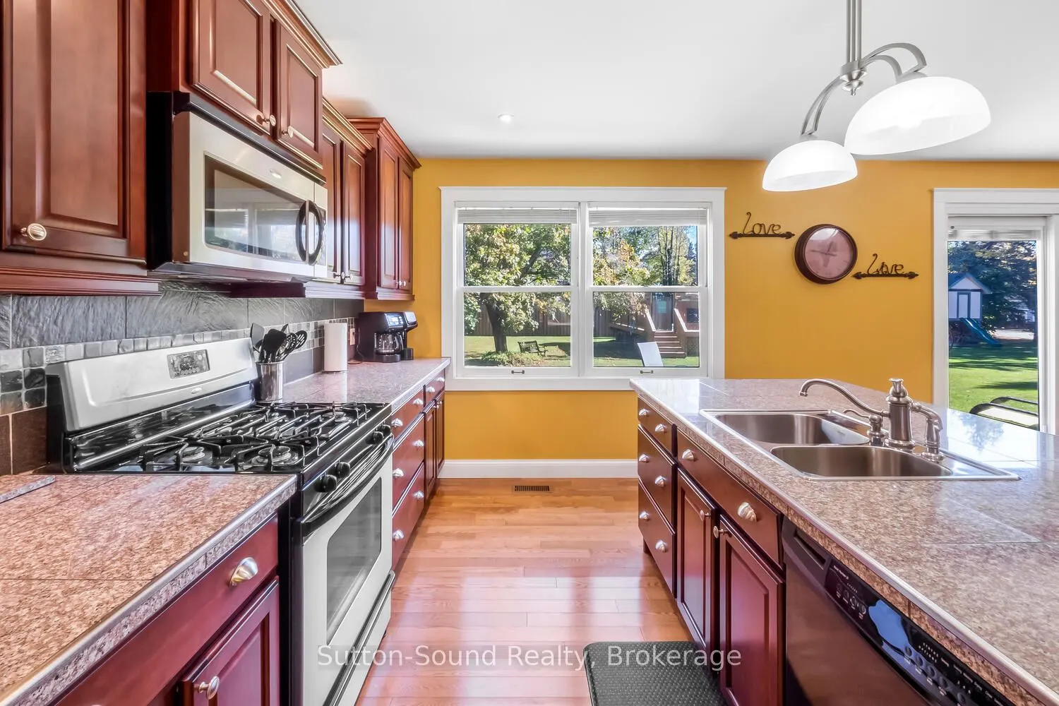 319 Gould Street