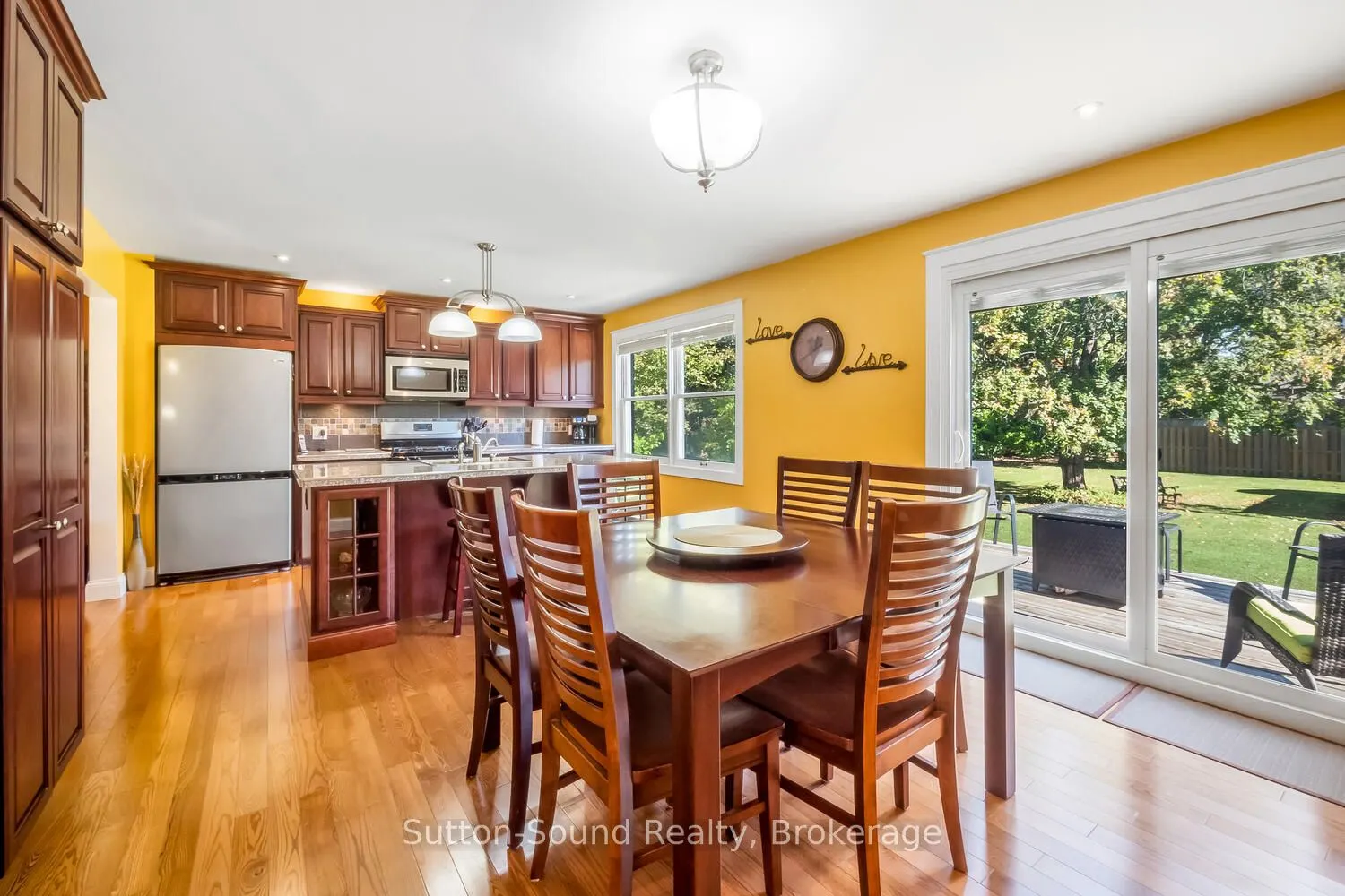 319 Gould Street